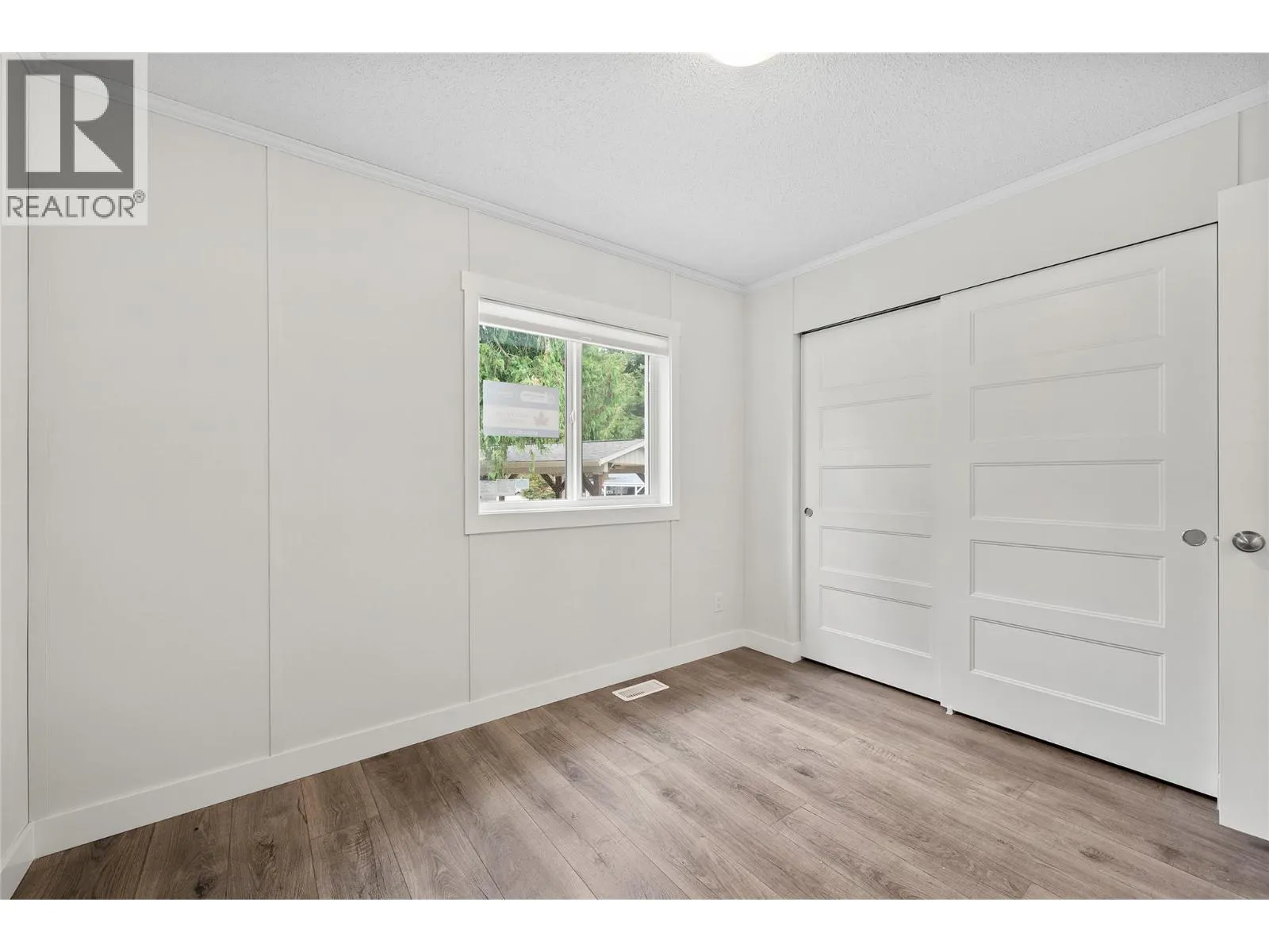 5161 63 Avenue NE Unit# 13