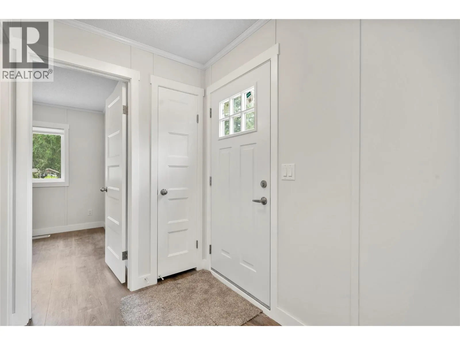 5161 63 Avenue NE Unit# 13