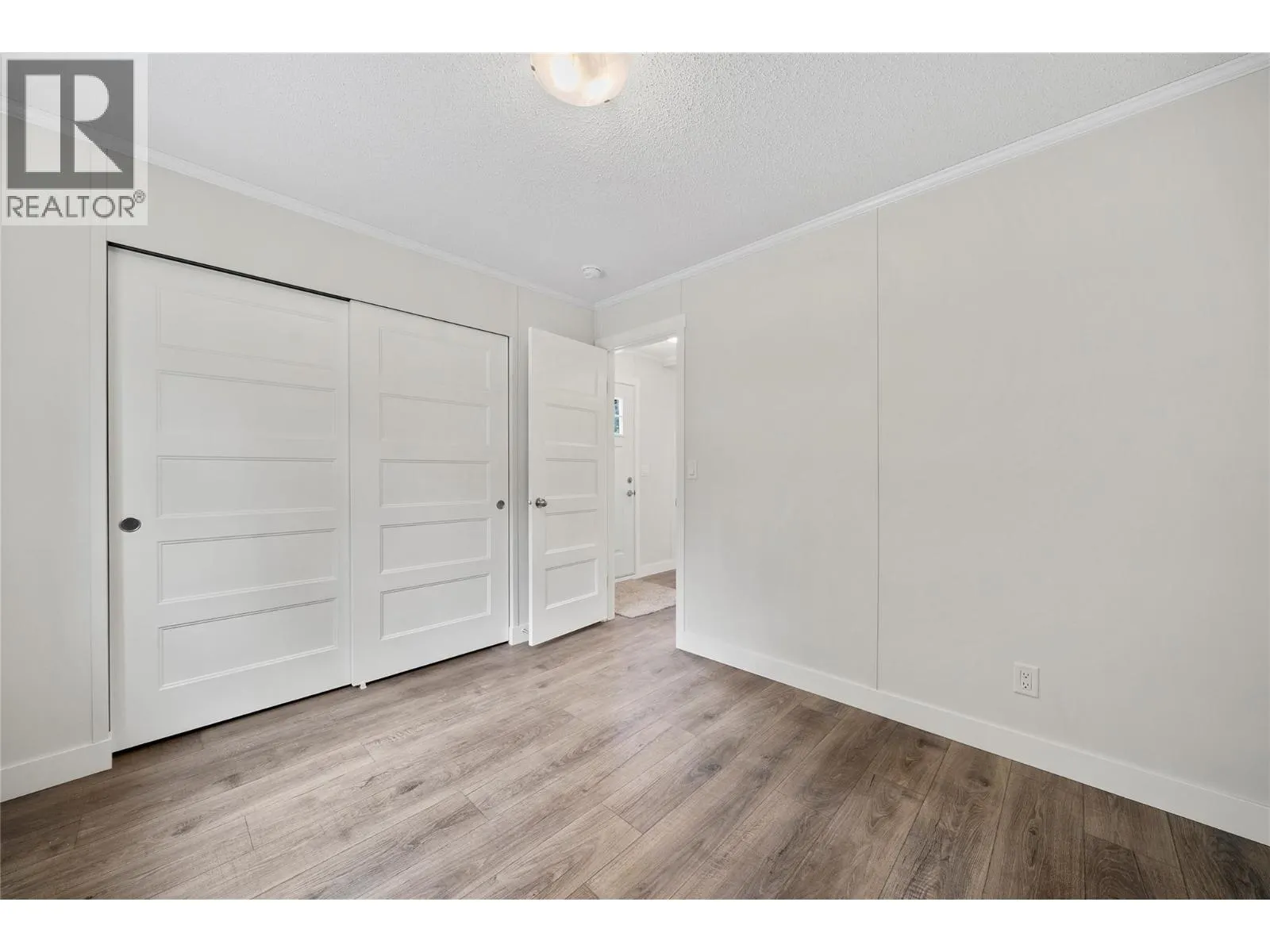 5161 63 Avenue NE Unit# 13