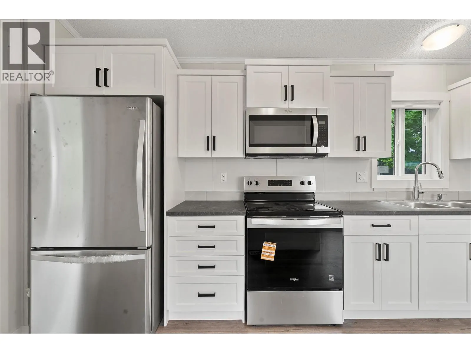 5161 63 Avenue NE Unit# 13
