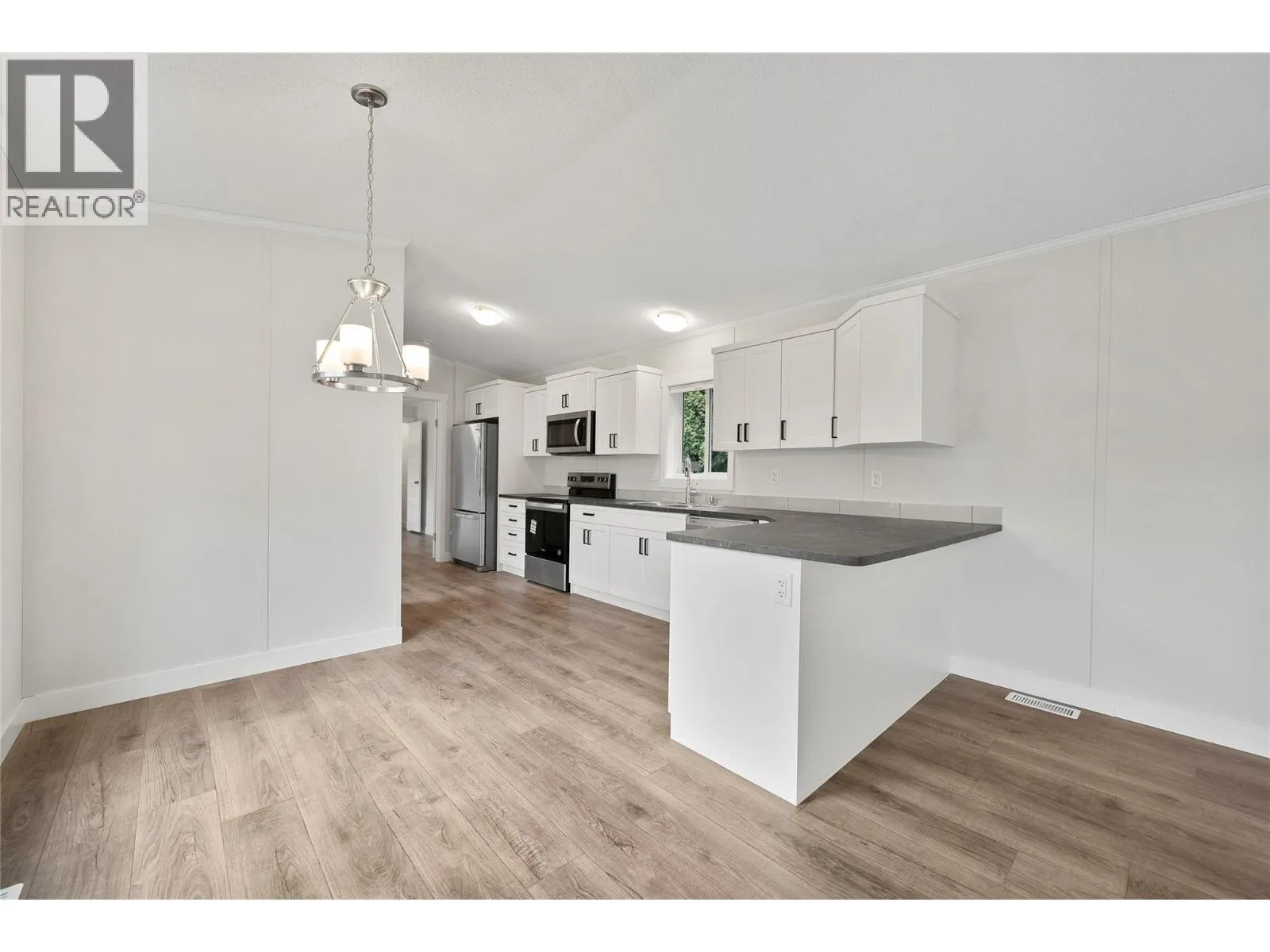 5161 63 Avenue NE Unit# 13