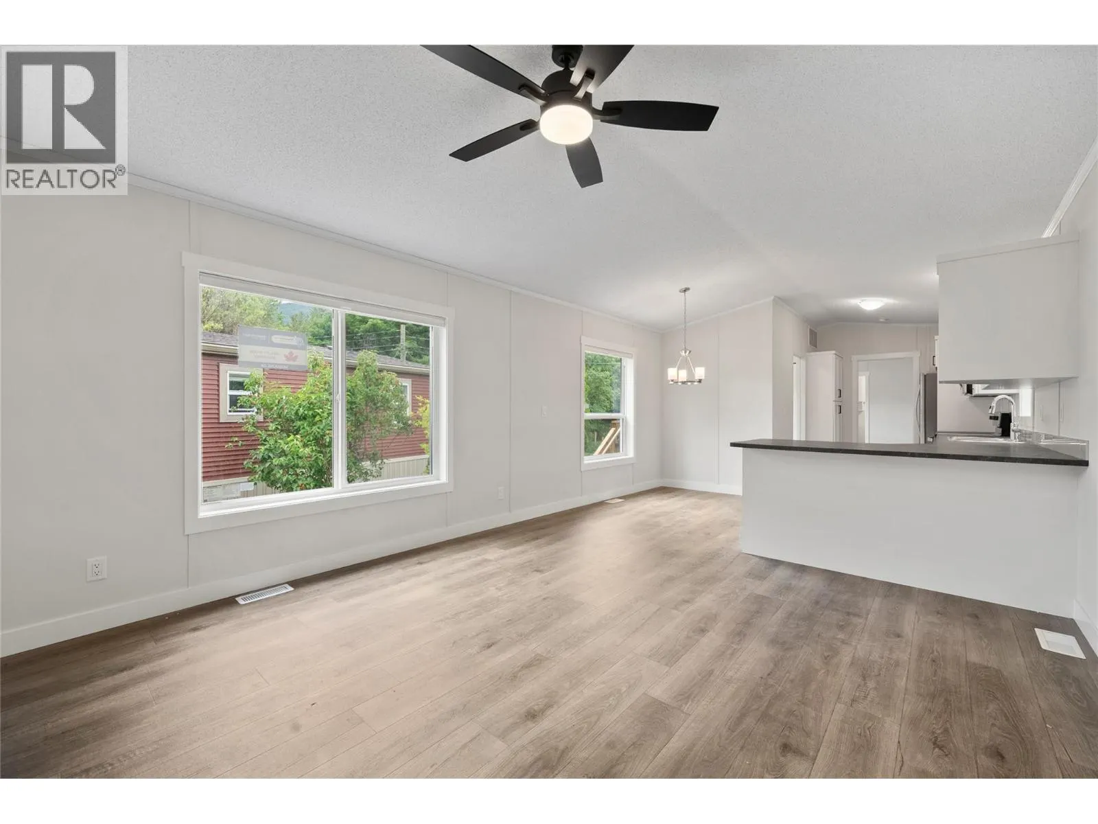 5161 63 Avenue NE Unit# 13
