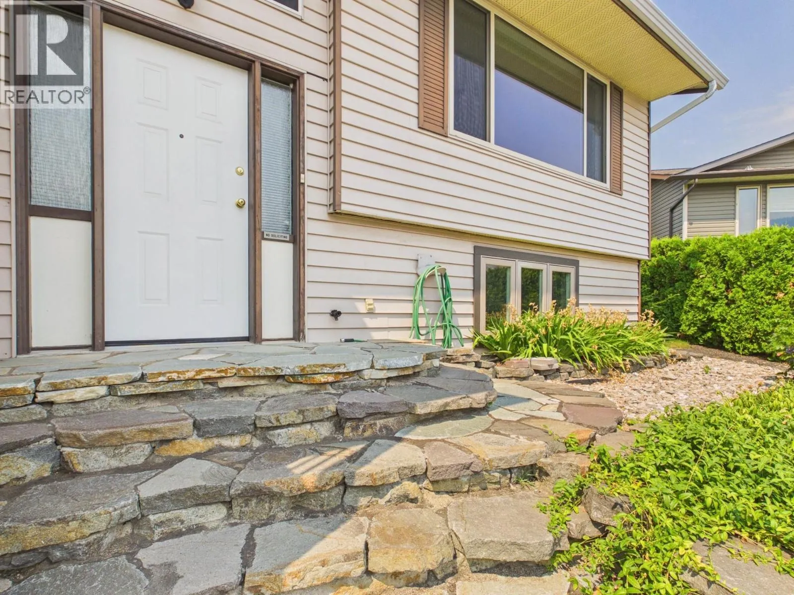 20 Santa Rosa Place