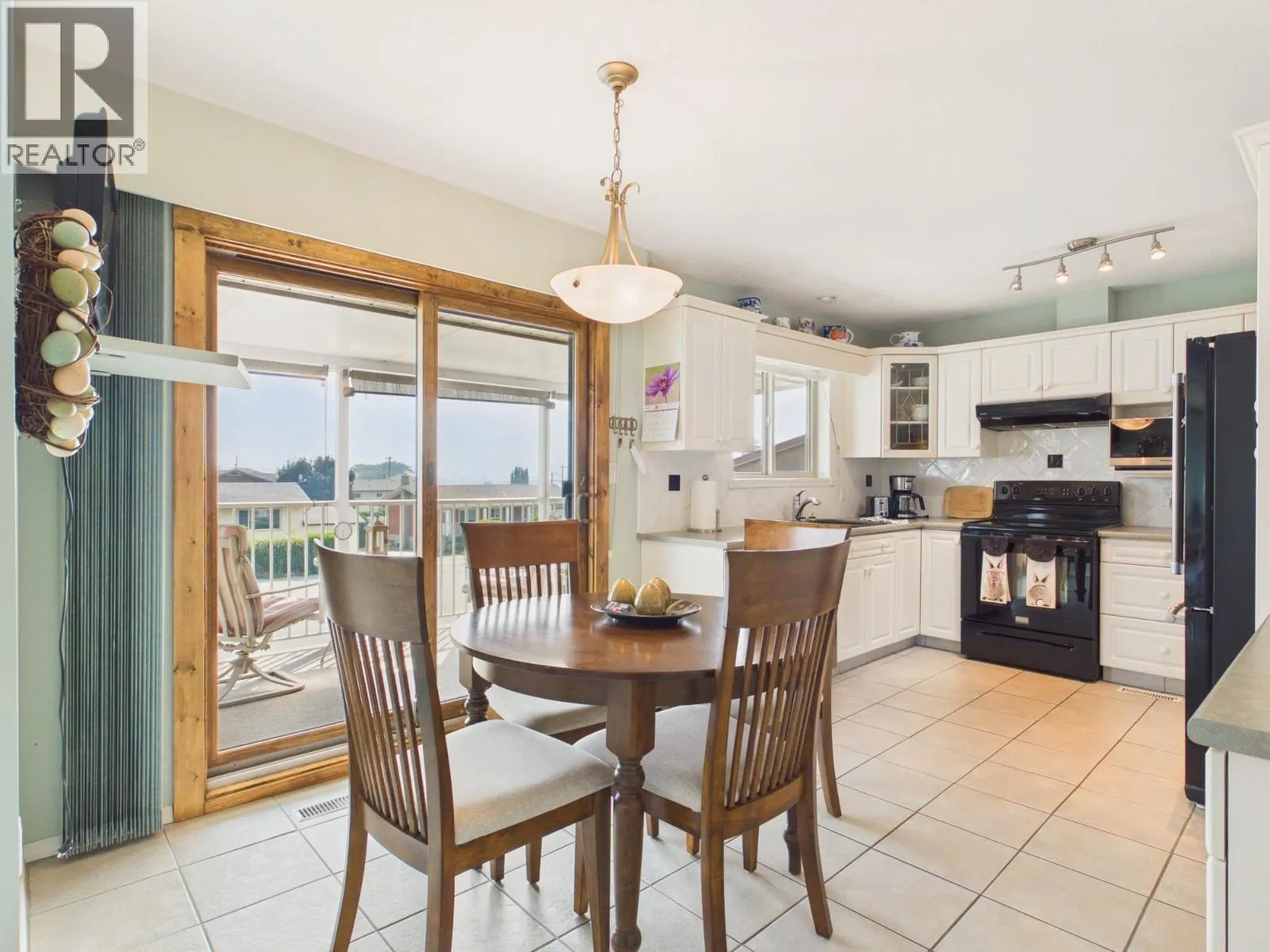 20 Santa Rosa Place