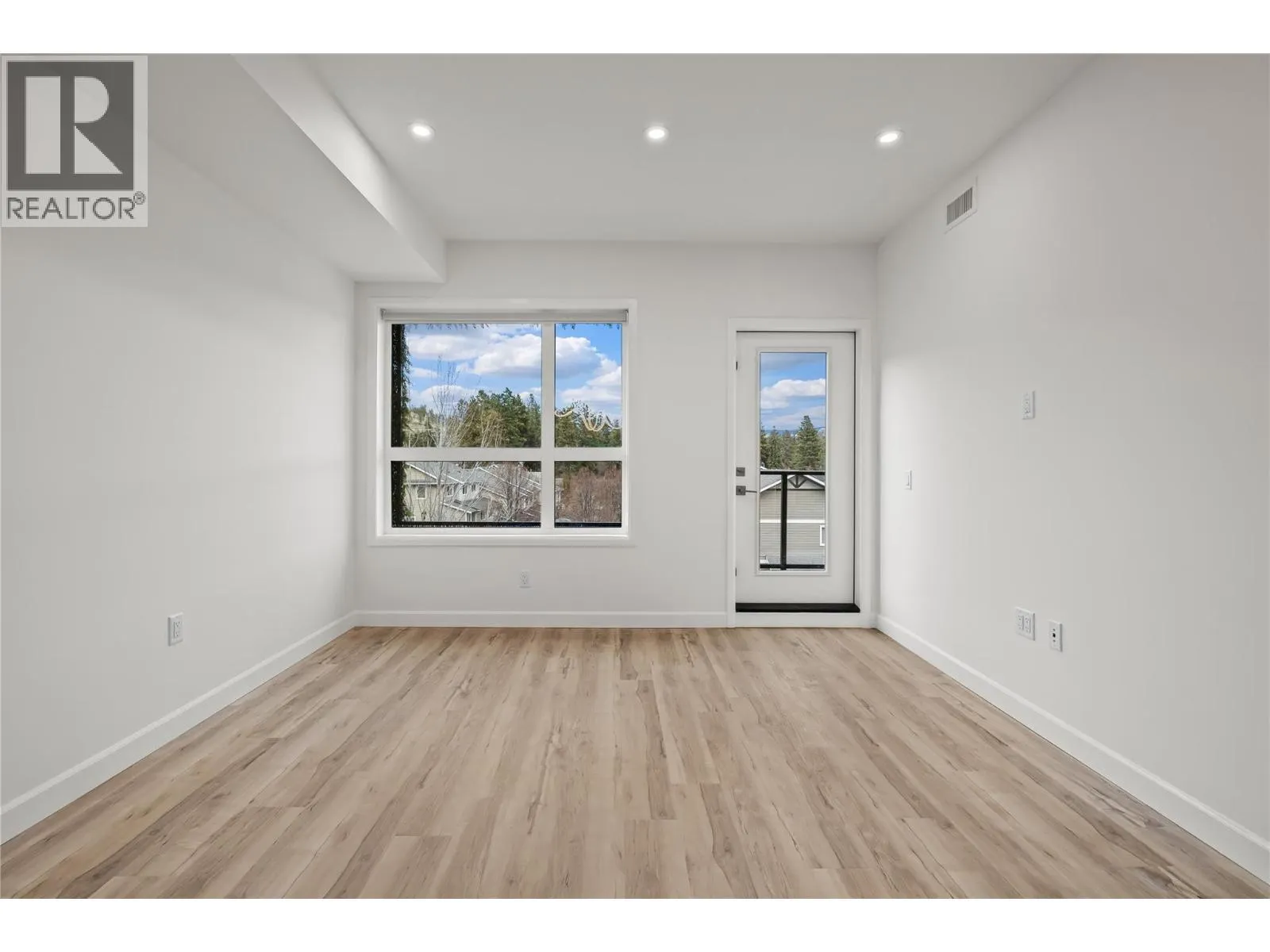630 Boynton Place Unit# 305