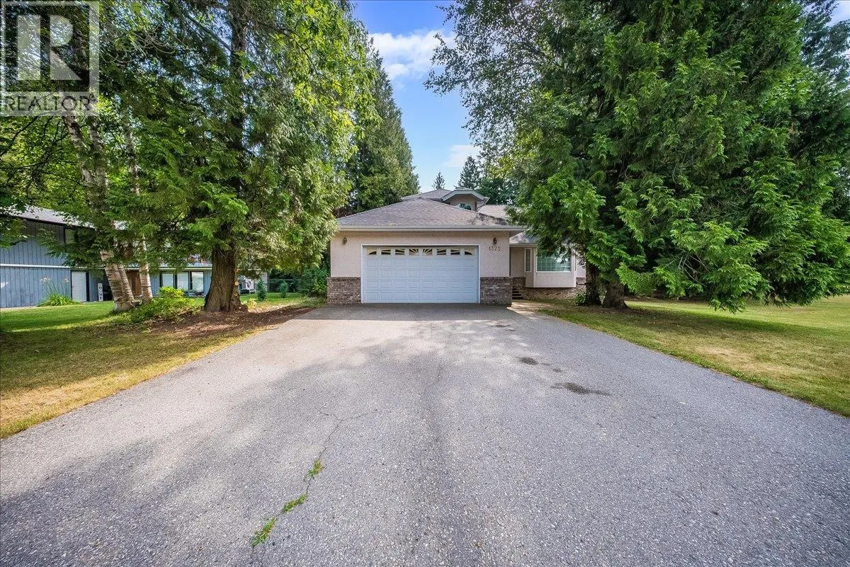 1325 Forest Road