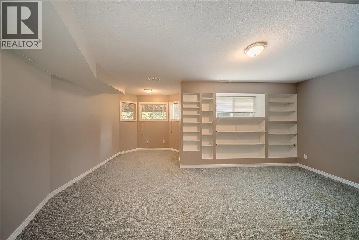 1325 Forest Road