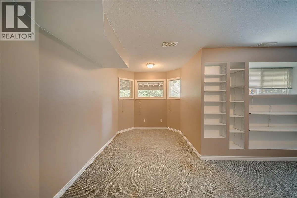 1325 Forest Road