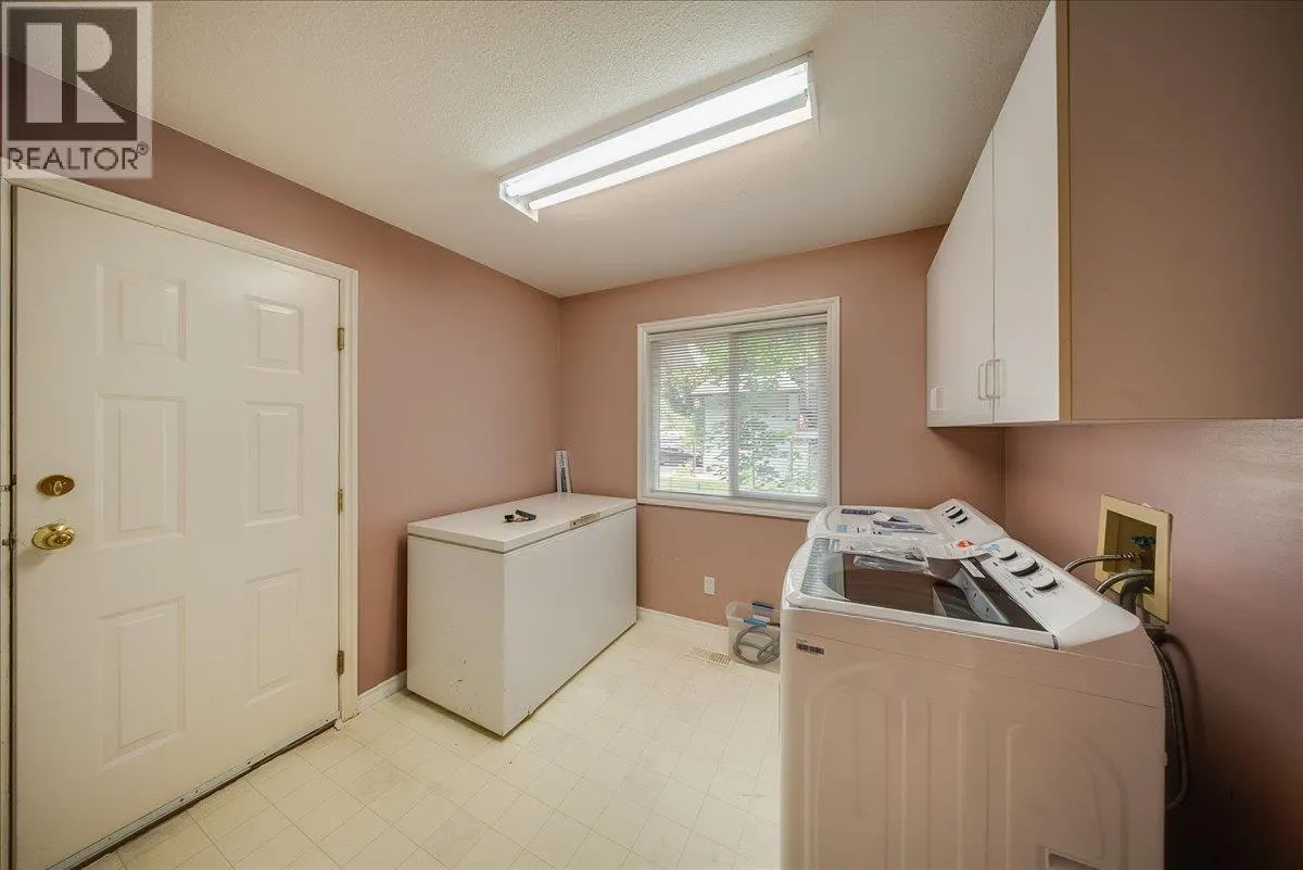 1325 Forest Road