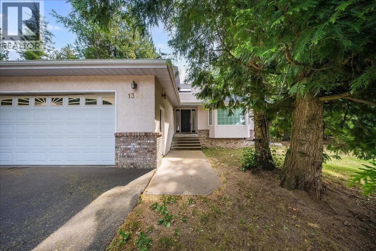 1325 Forest Road