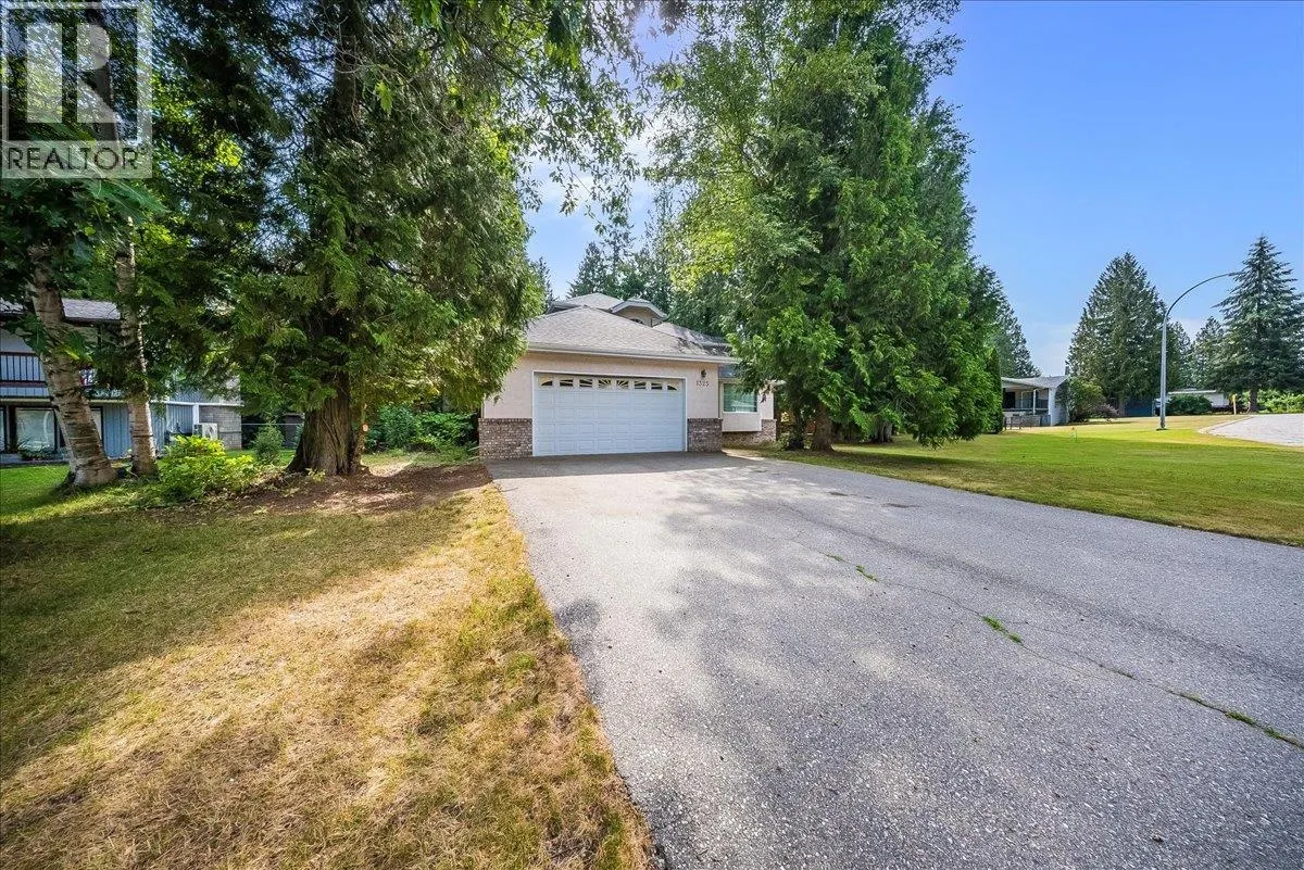 1325 Forest Road