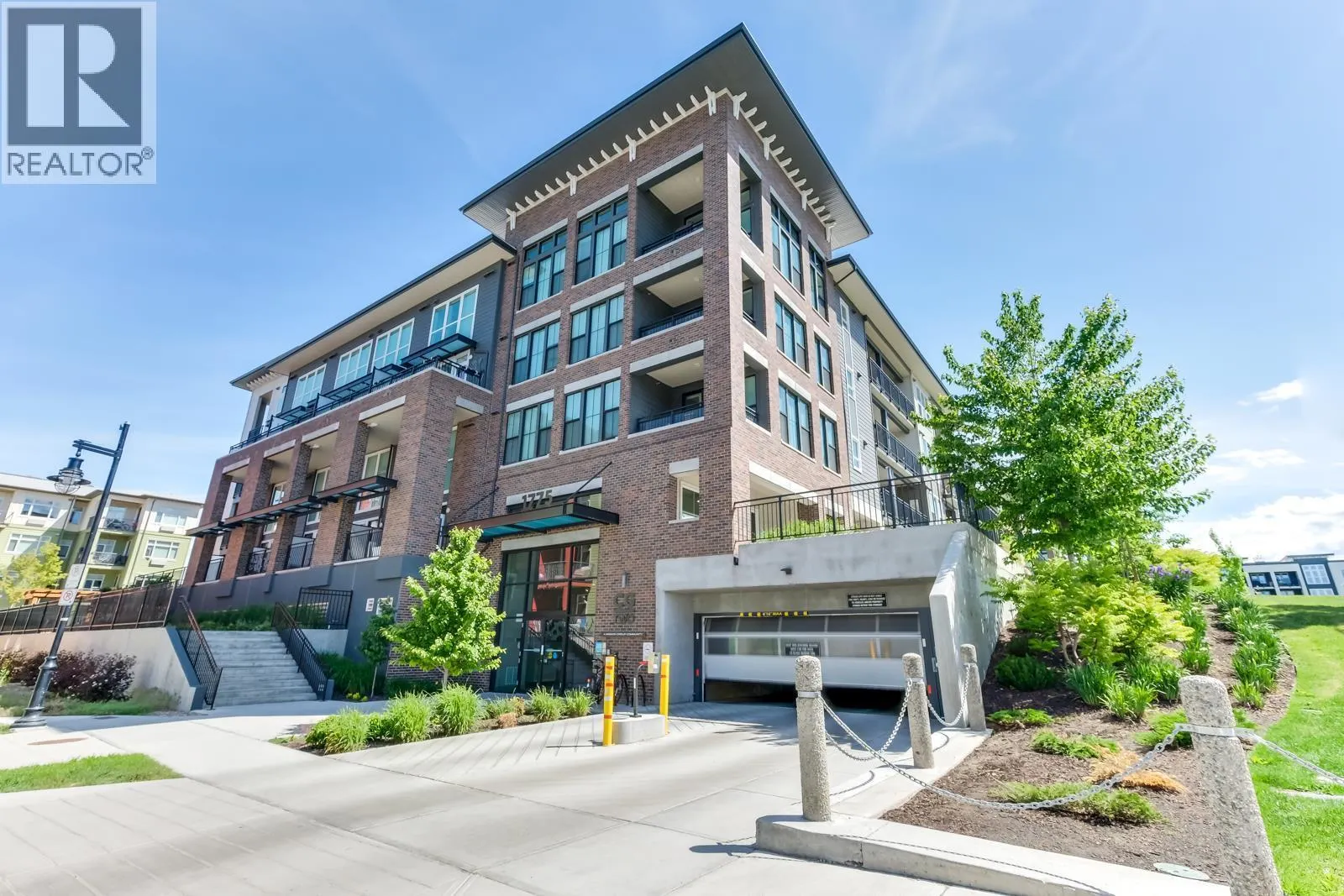 1775 Chapman Place Unit# 102