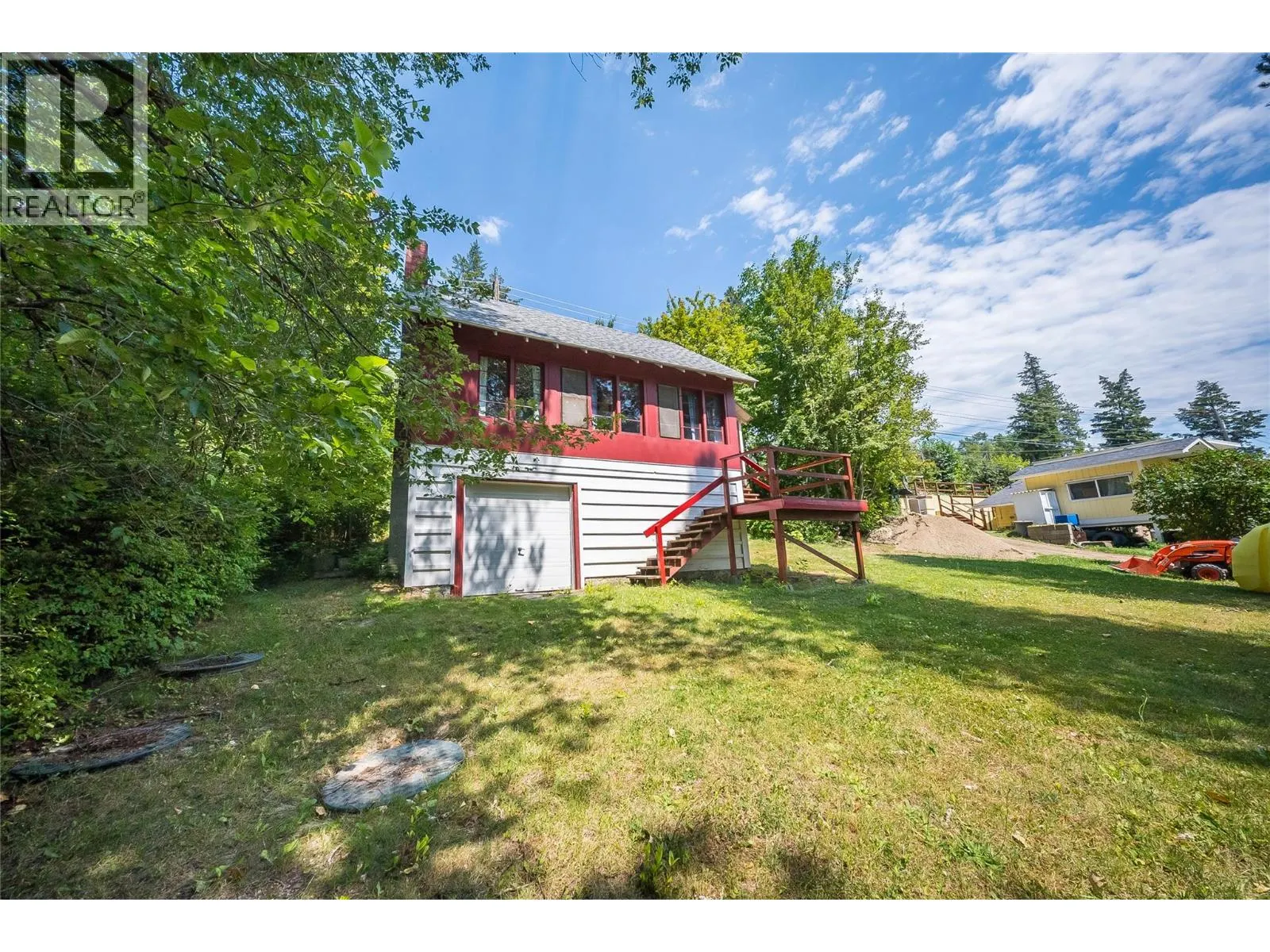 3824 Broadwater Road