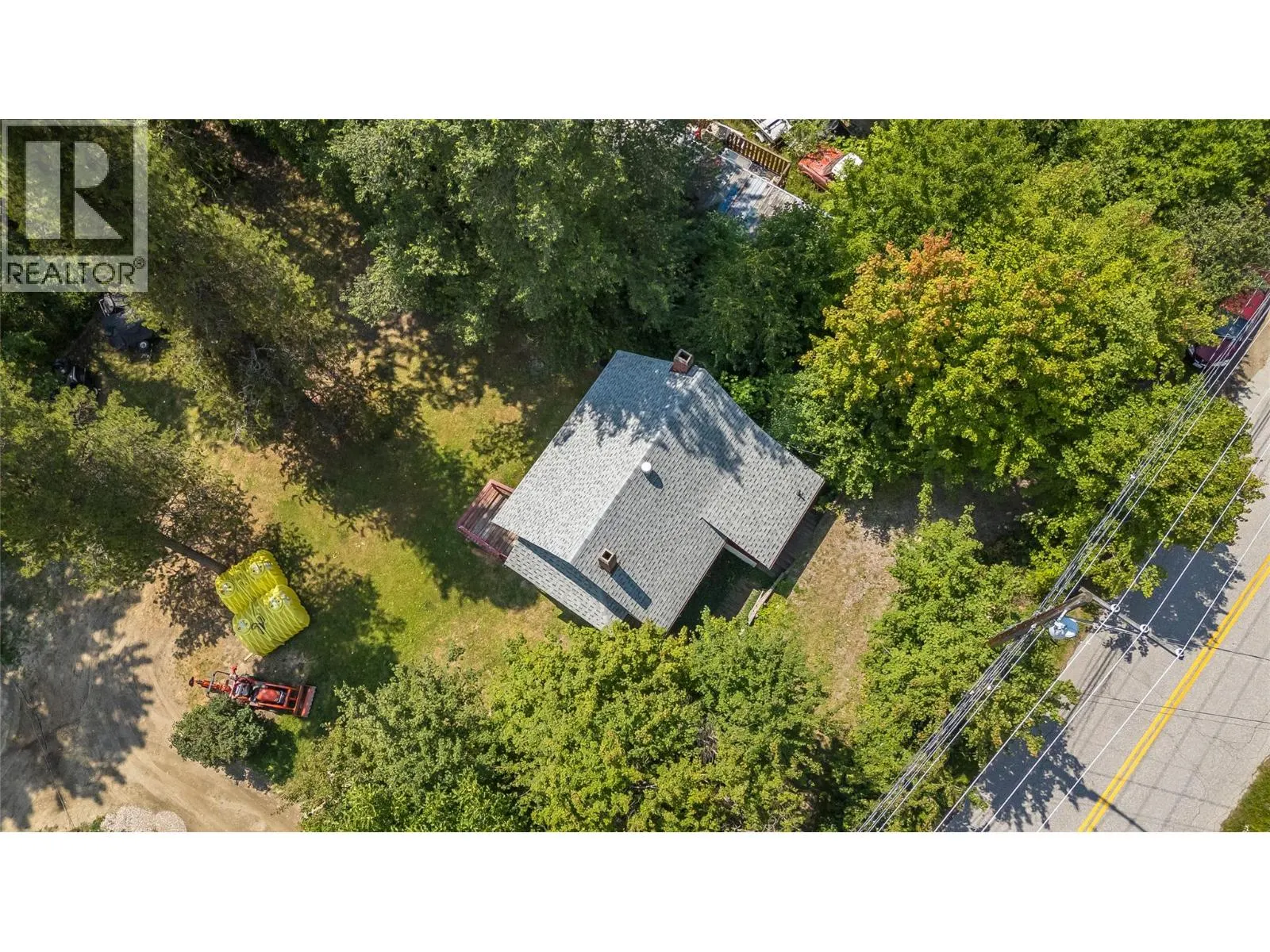 3824 Broadwater Road