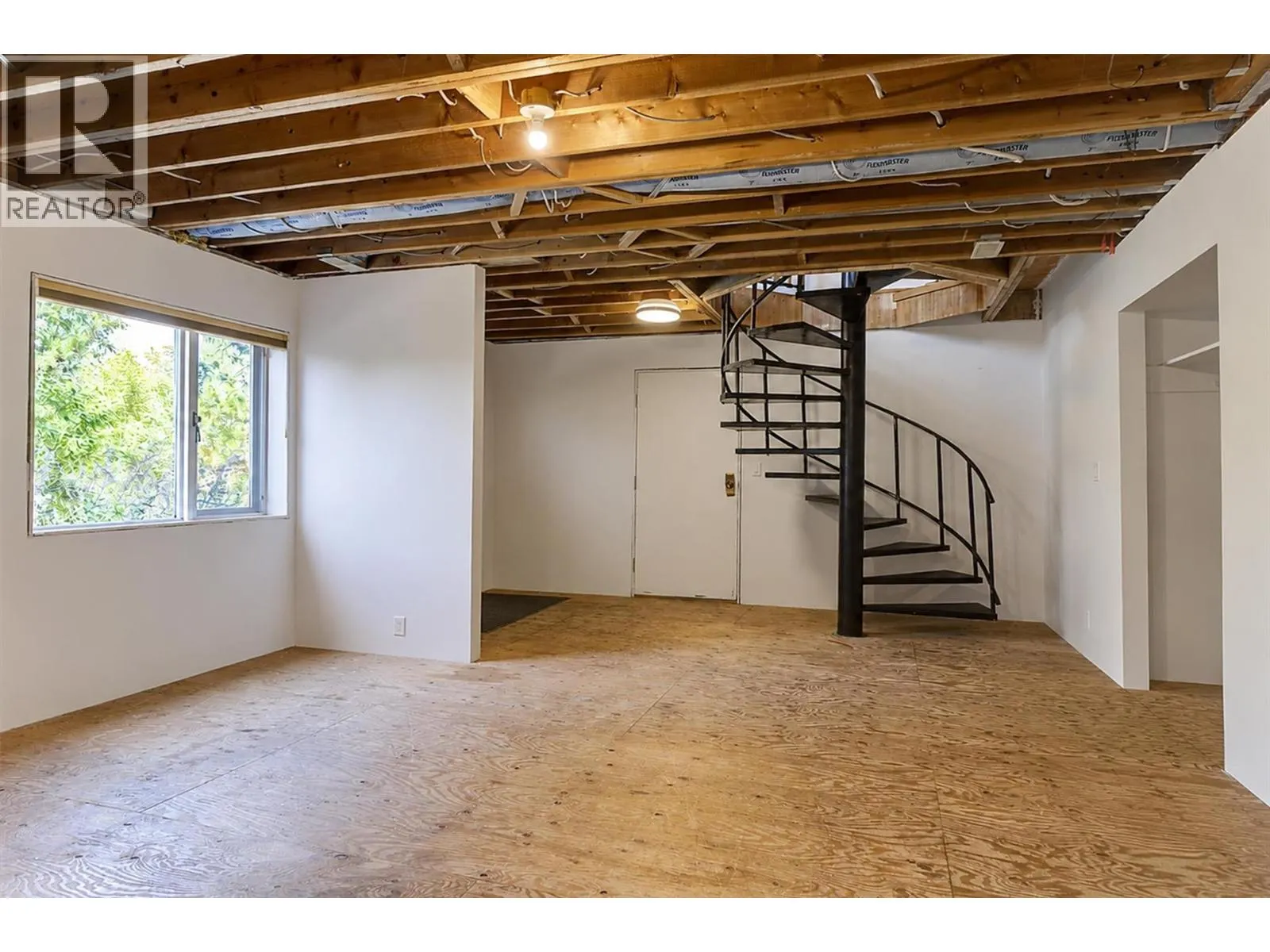 11451 Dakota Road