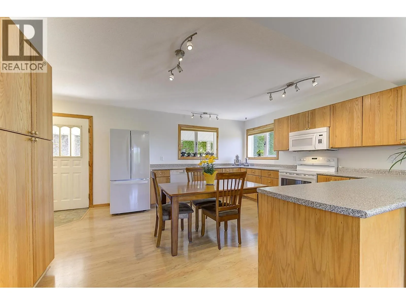 11451 Dakota Road