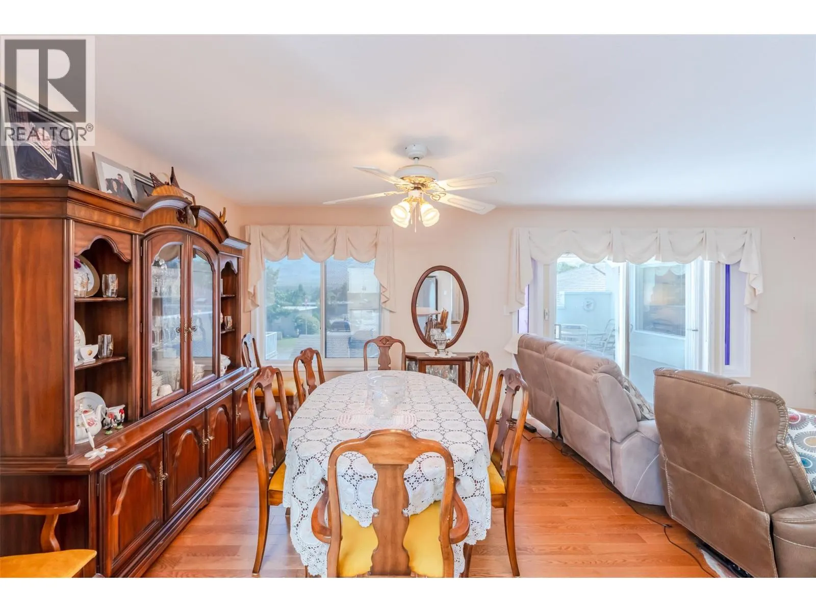 6163 SAINT MARTIN Place Unit# 1
