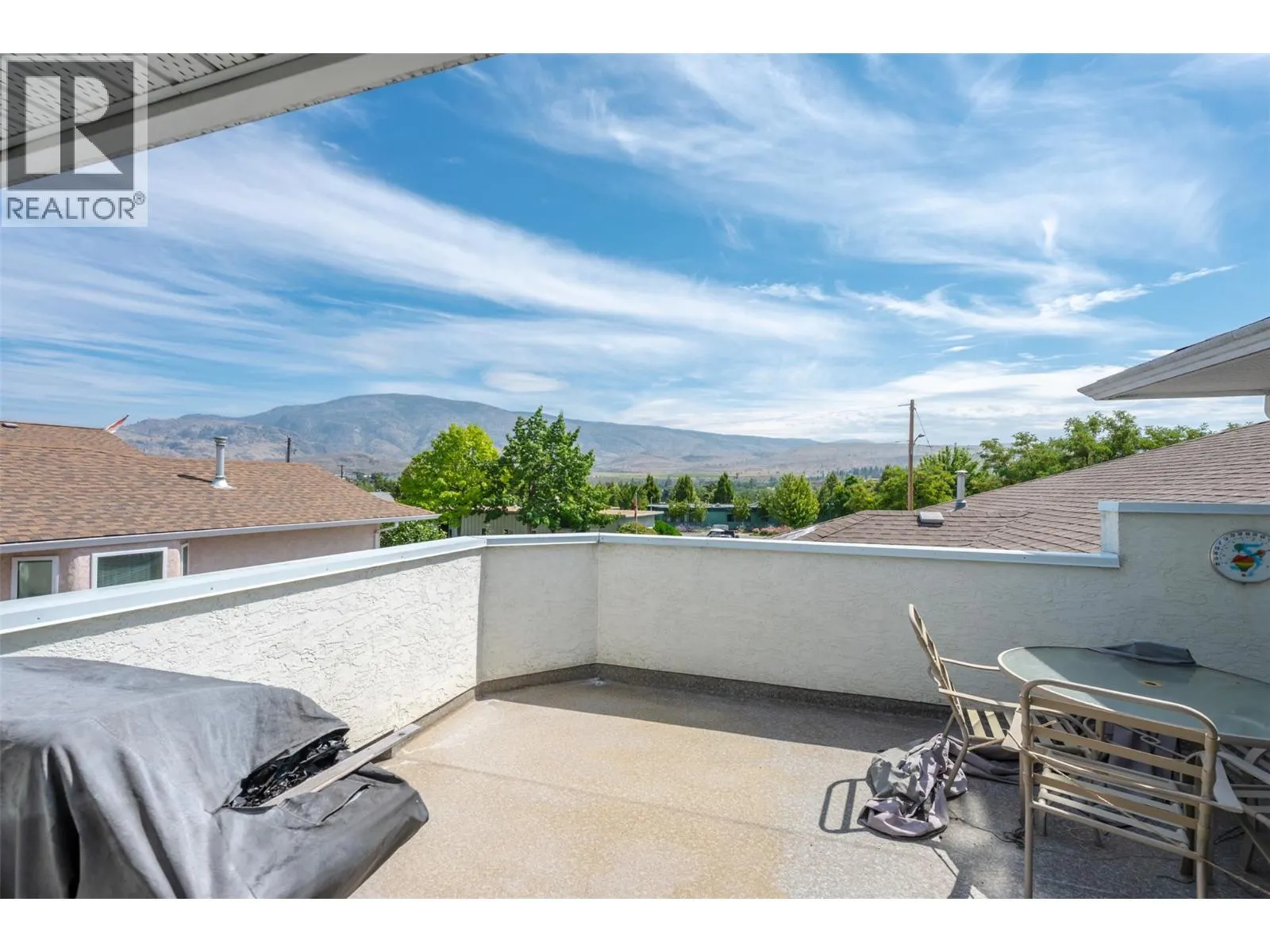 6163 SAINT MARTIN Place Unit# 1
