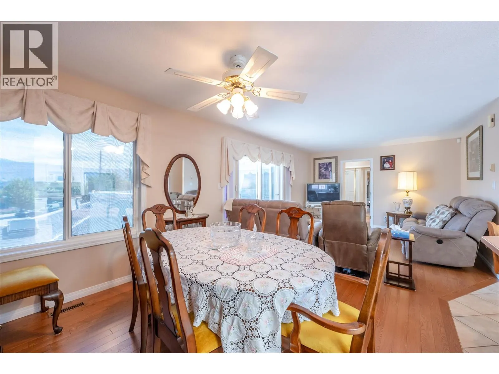 6163 SAINT MARTIN Place Unit# 1