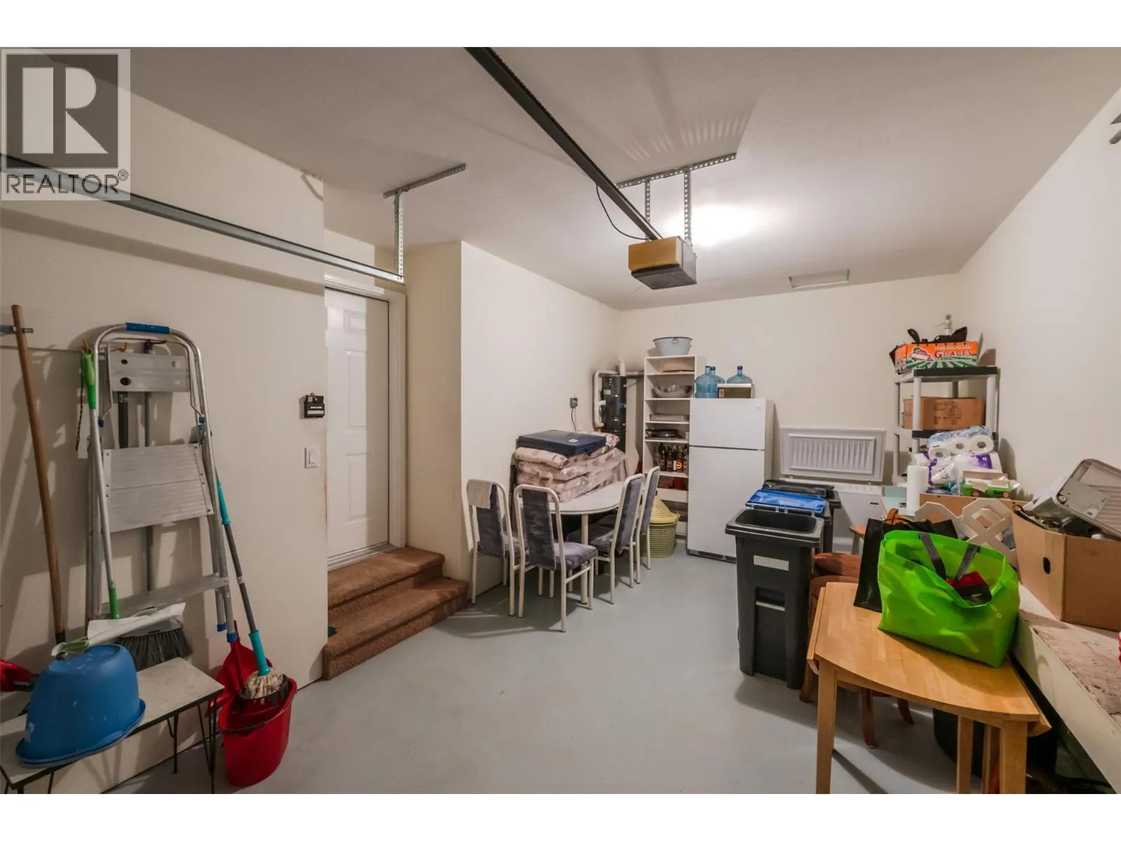 6163 SAINT MARTIN Place Unit# 1