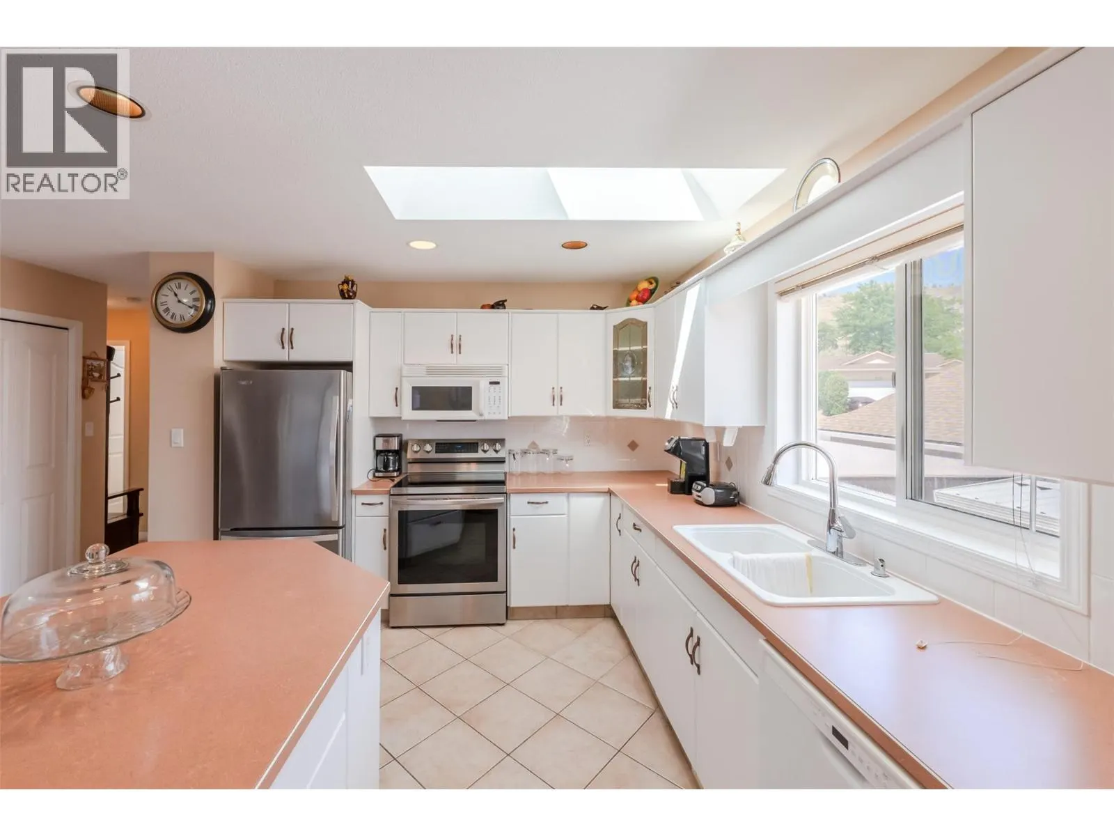 6163 SAINT MARTIN Place Unit# 1