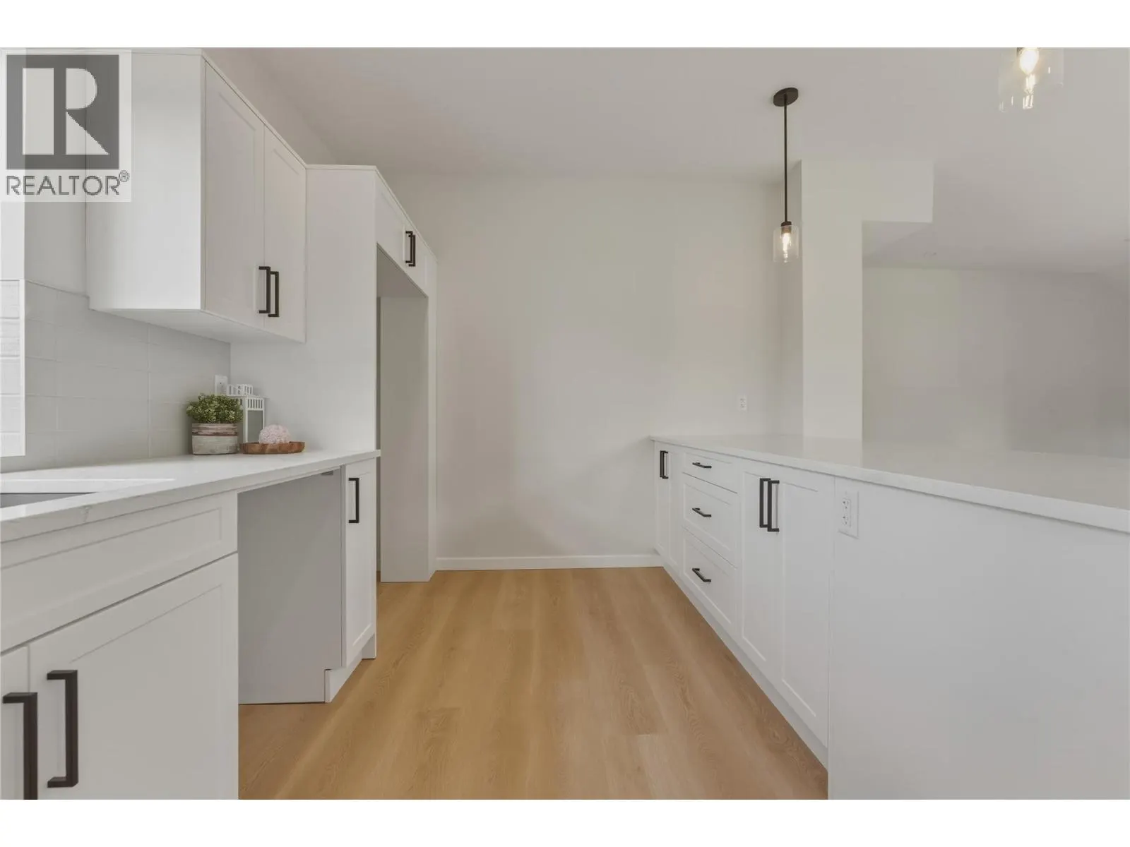 5661 Okanagan Landing Road Unit# 3