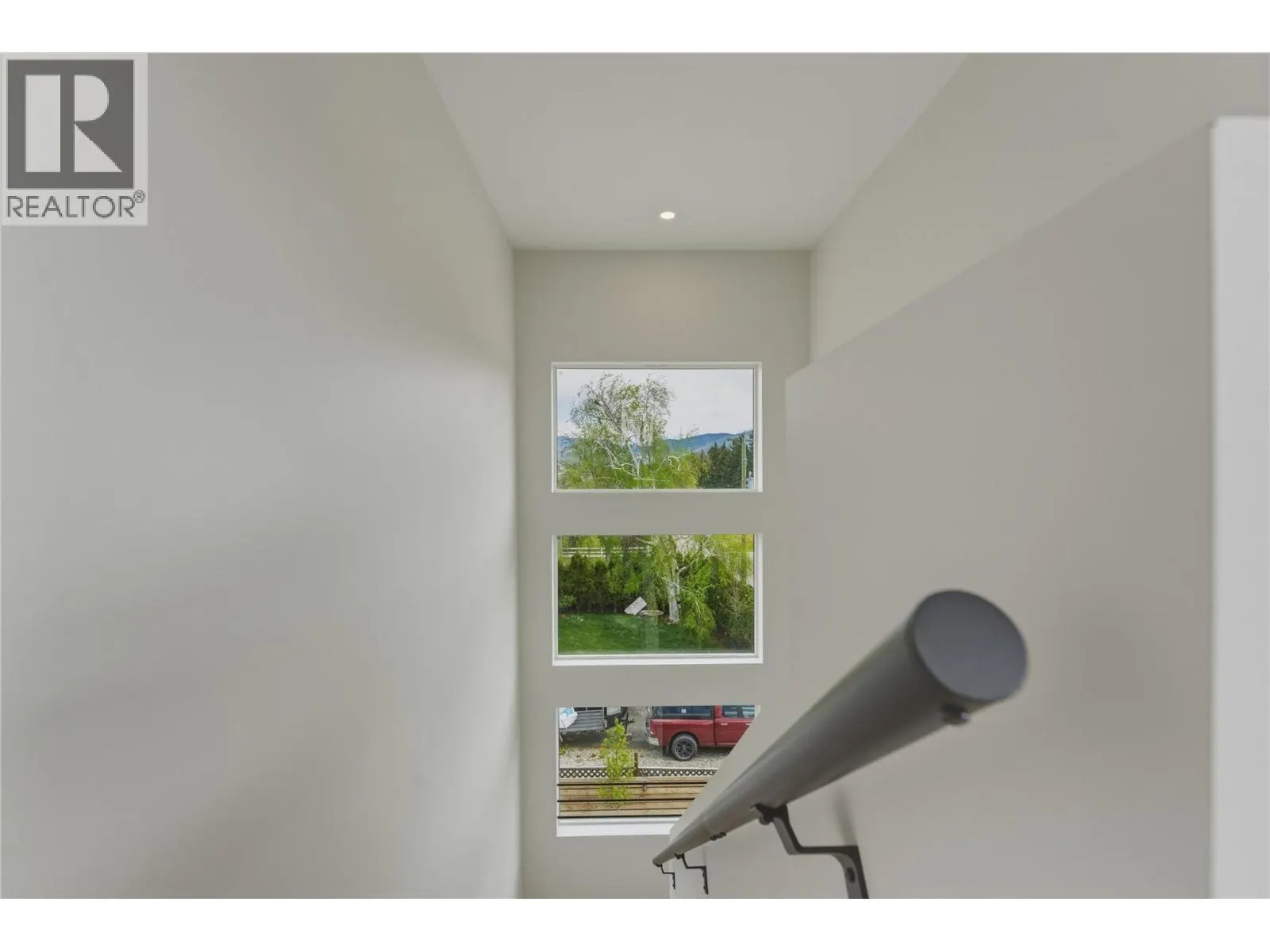 5661 Okanagan Landing Road Unit# 3