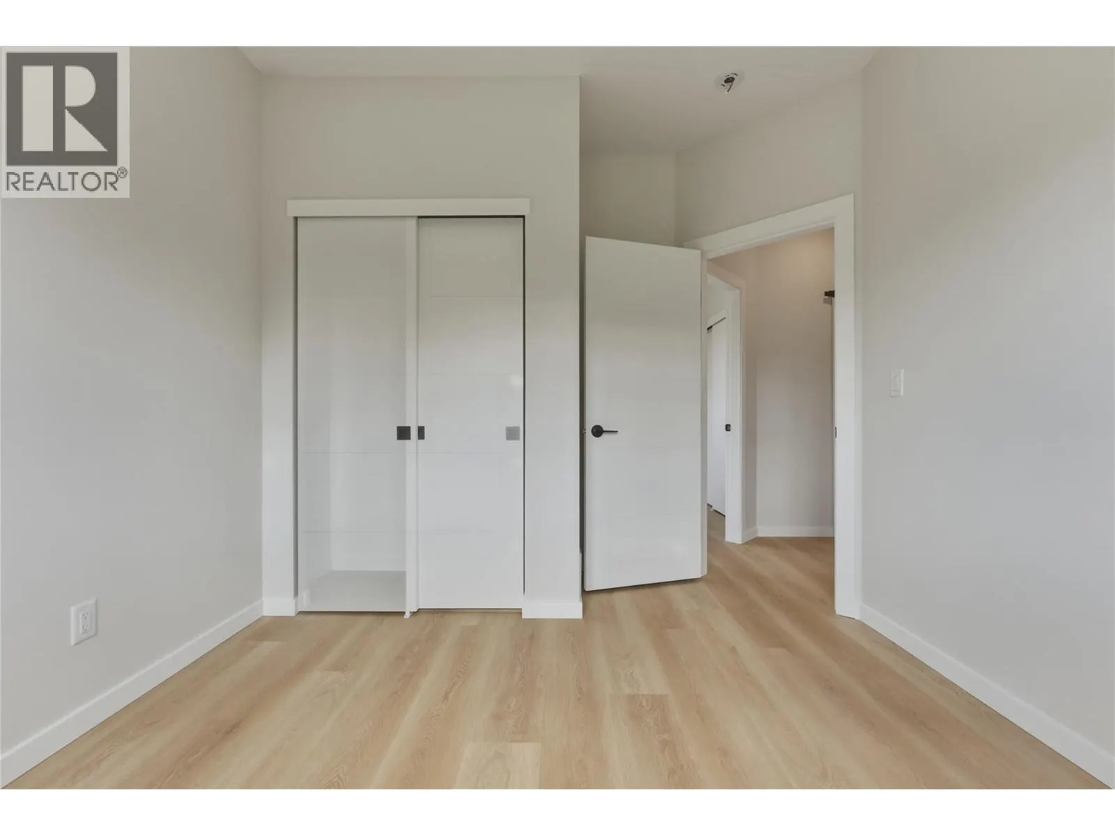 5661 Okanagan Landing Road Unit# 3