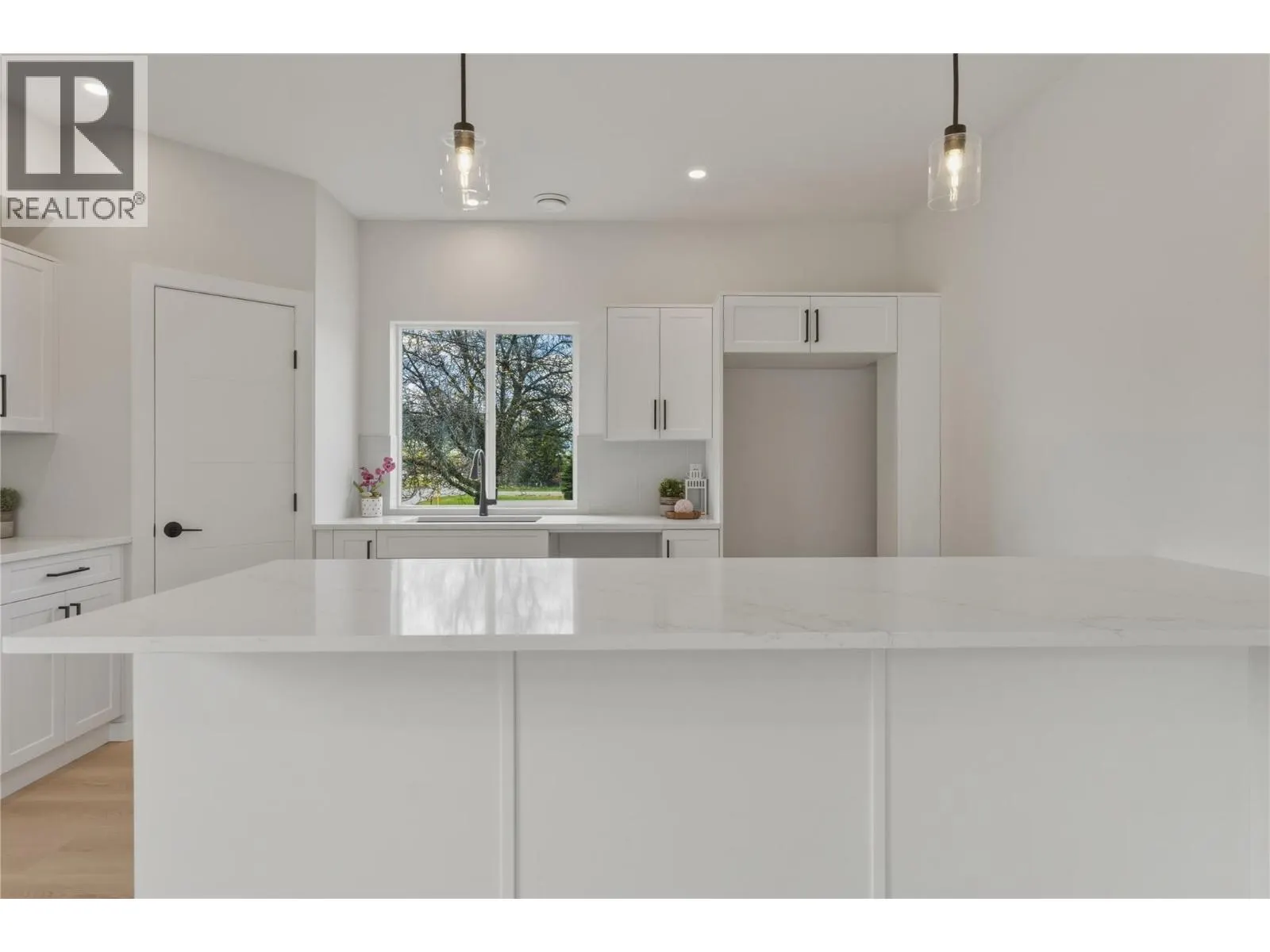5661 Okanagan Landing Road Unit# 3