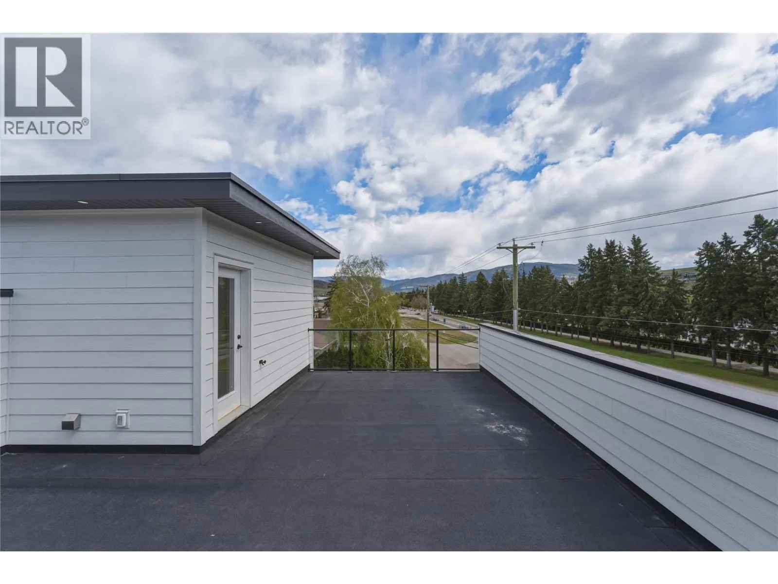 5661 Okanagan Landing Road Unit# 3
