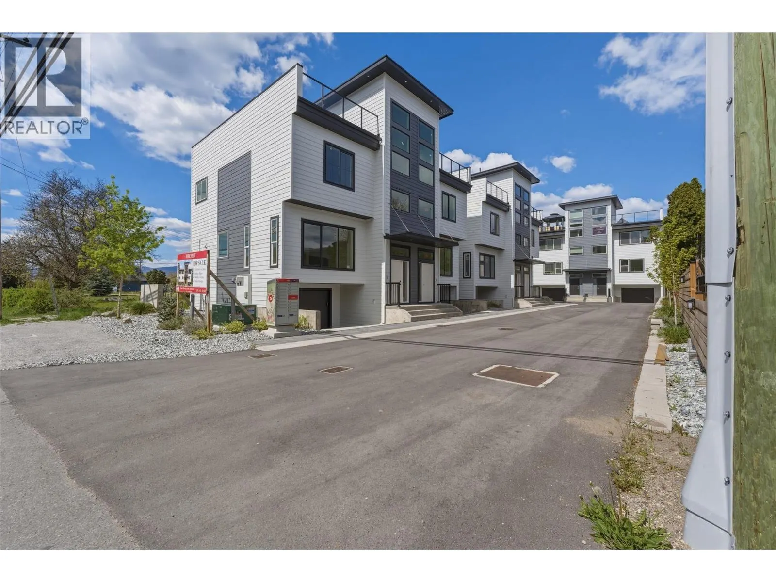 5661 Okanagan Landing Road Unit# 3
