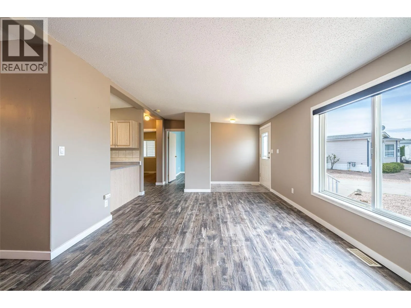 9510 Highway 97 N Unit# 26