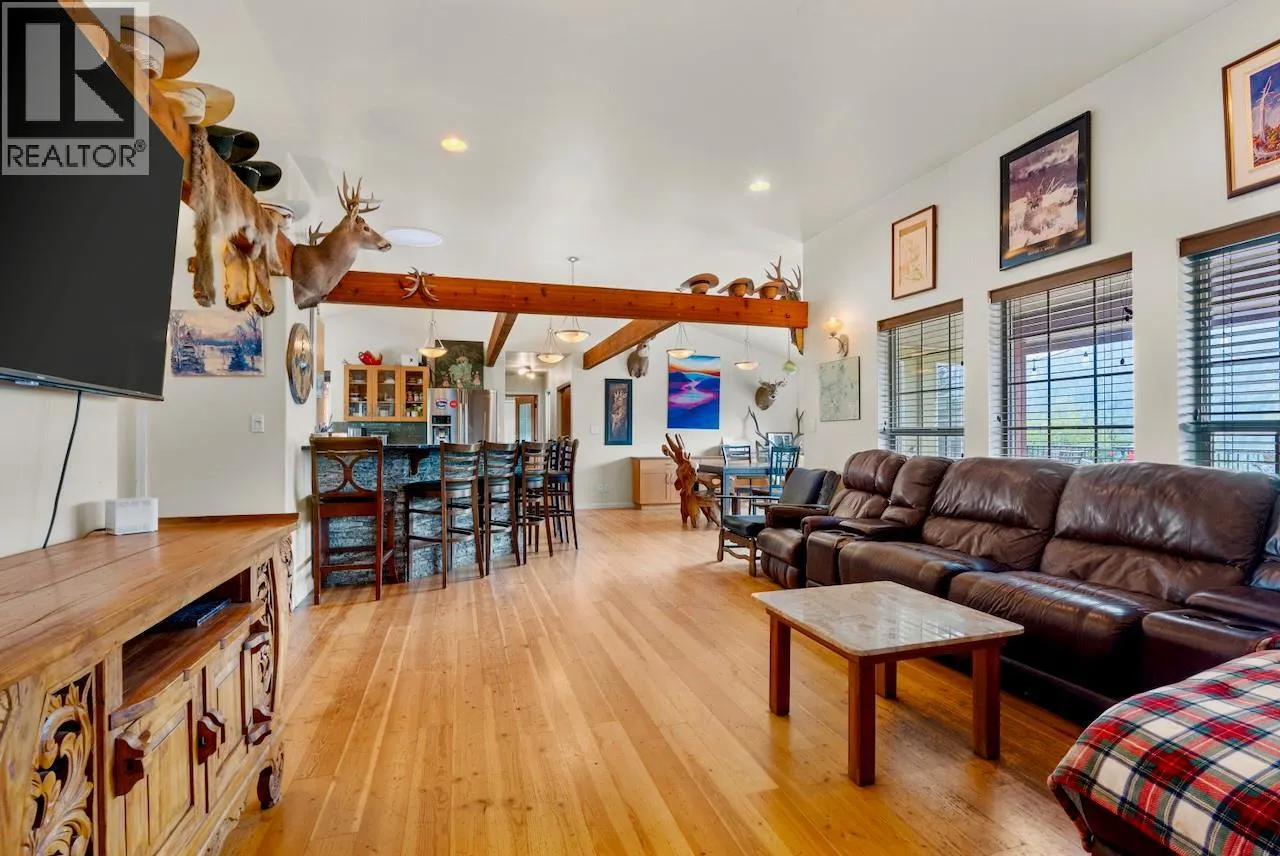 4875 Meadow Creek Road