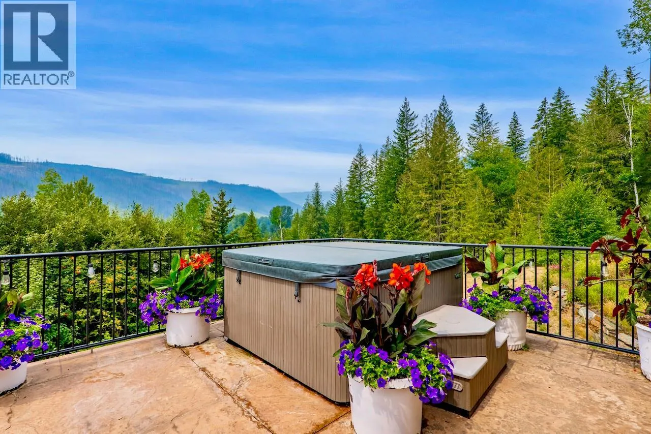 4875 Meadow Creek Road