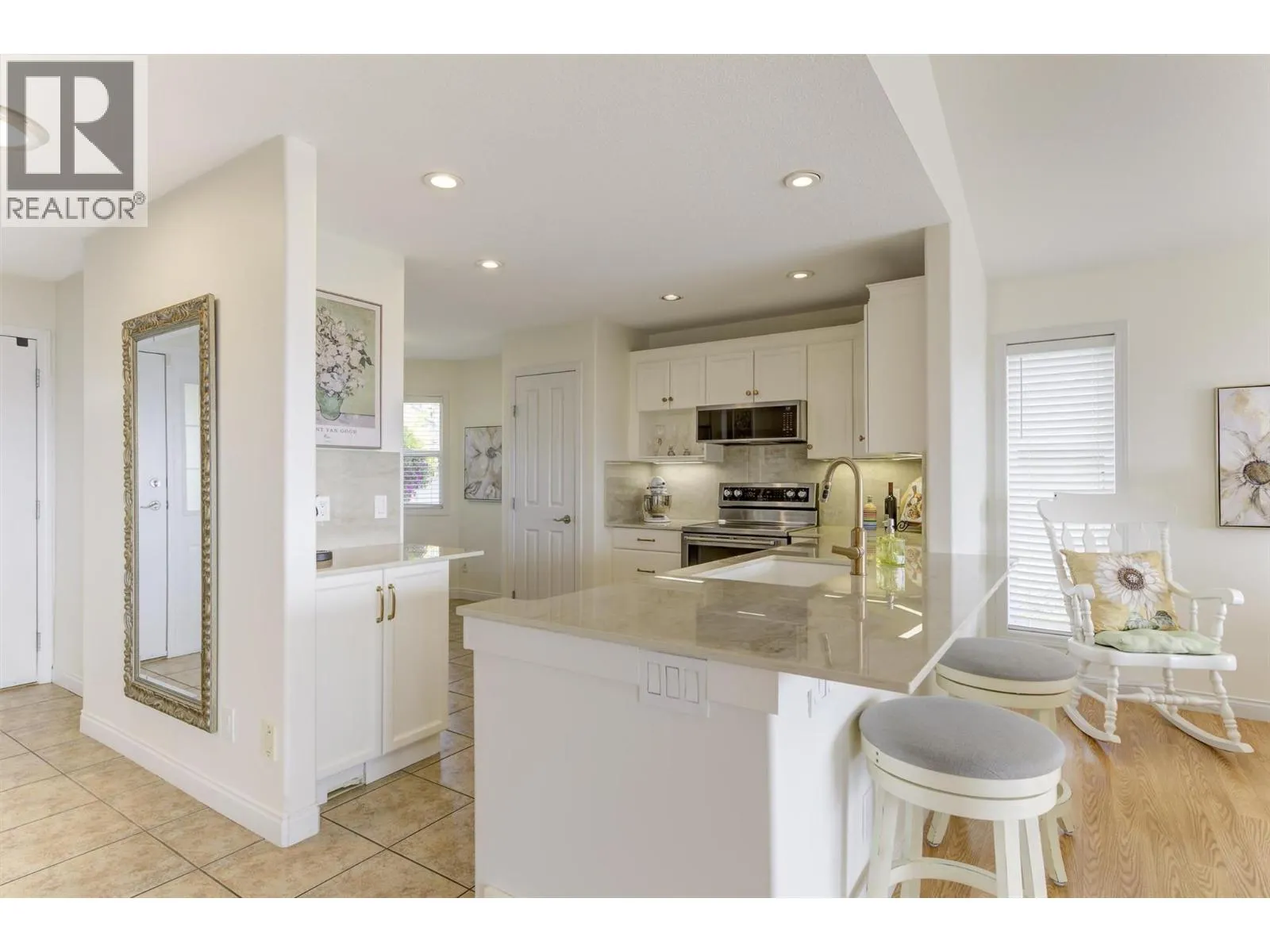 5205 Sandhills Drive