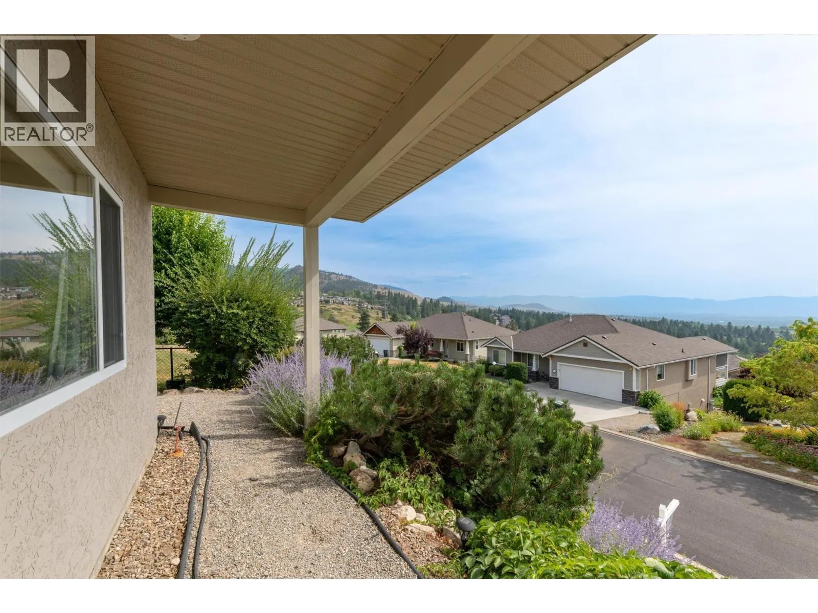 5205 Sandhills Drive