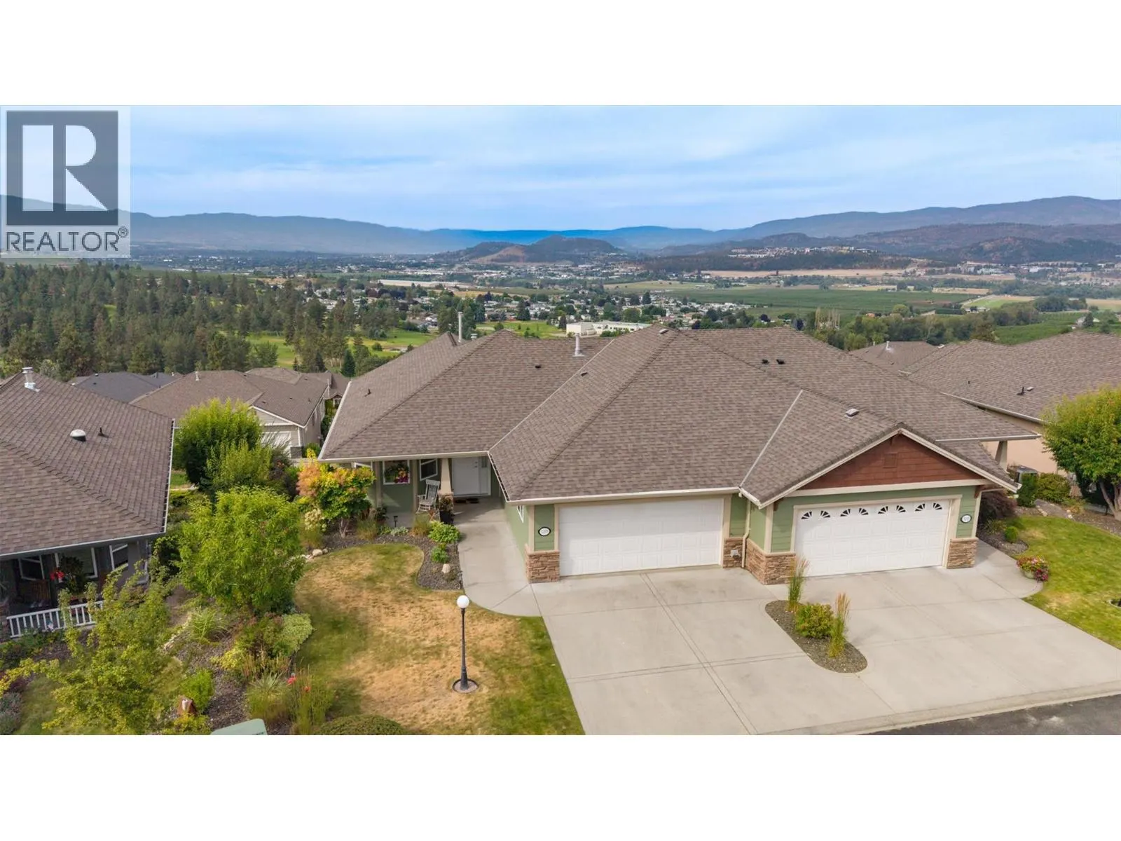 5205 Sandhills Drive