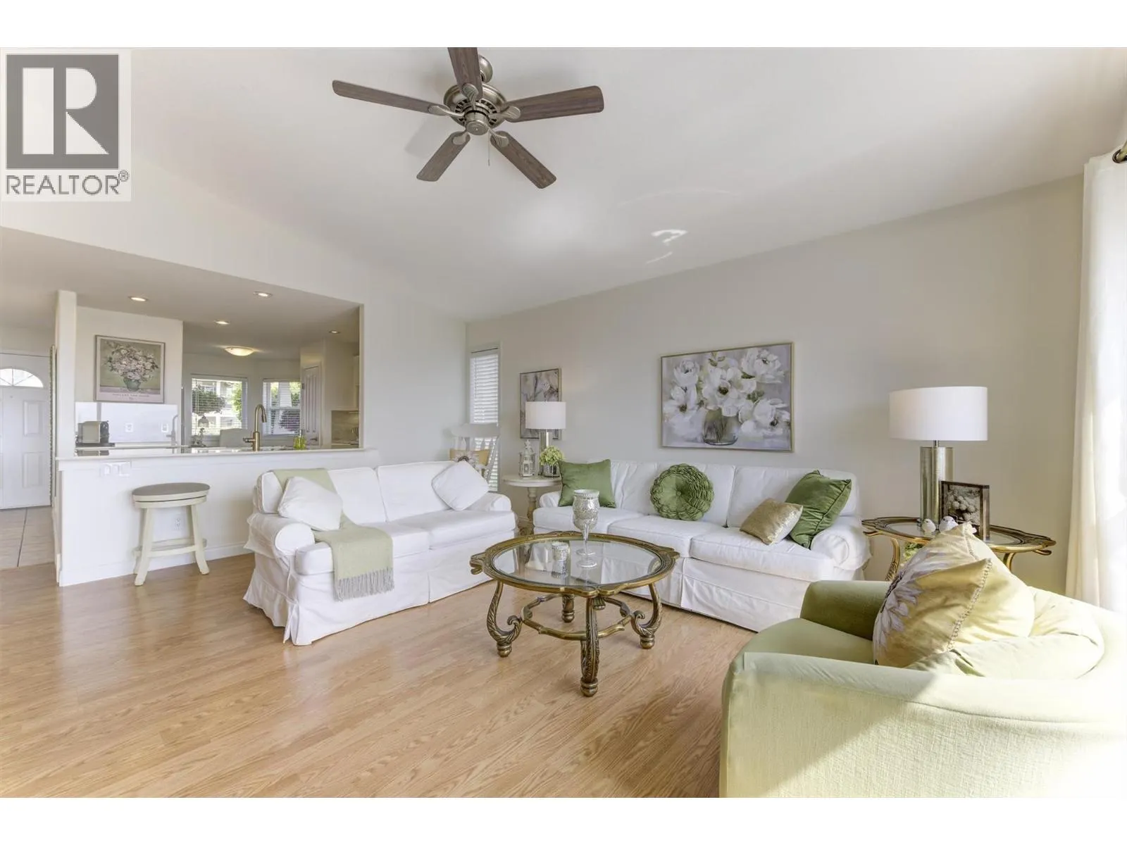 5205 Sandhills Drive
