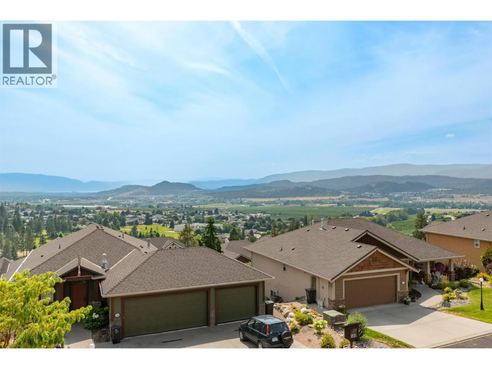 5205 Sandhills Drive