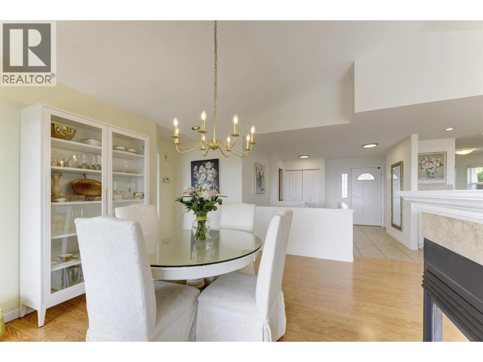 5205 Sandhills Drive