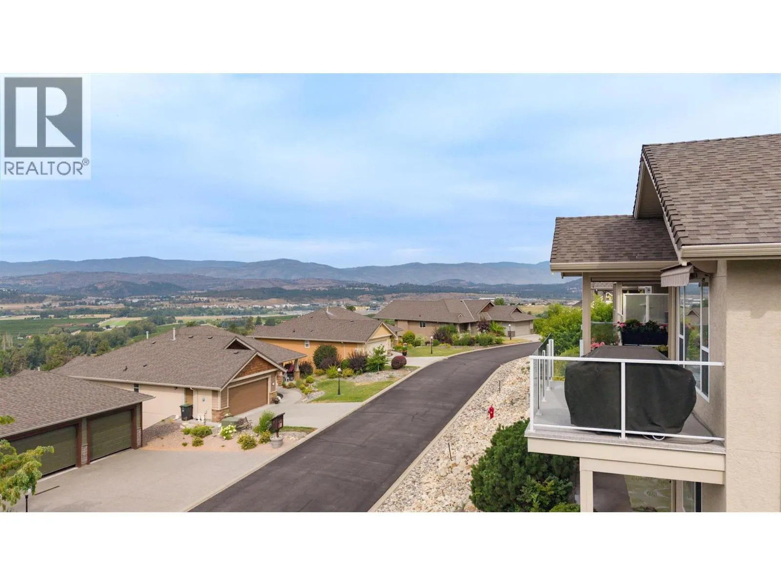 5205 Sandhills Drive