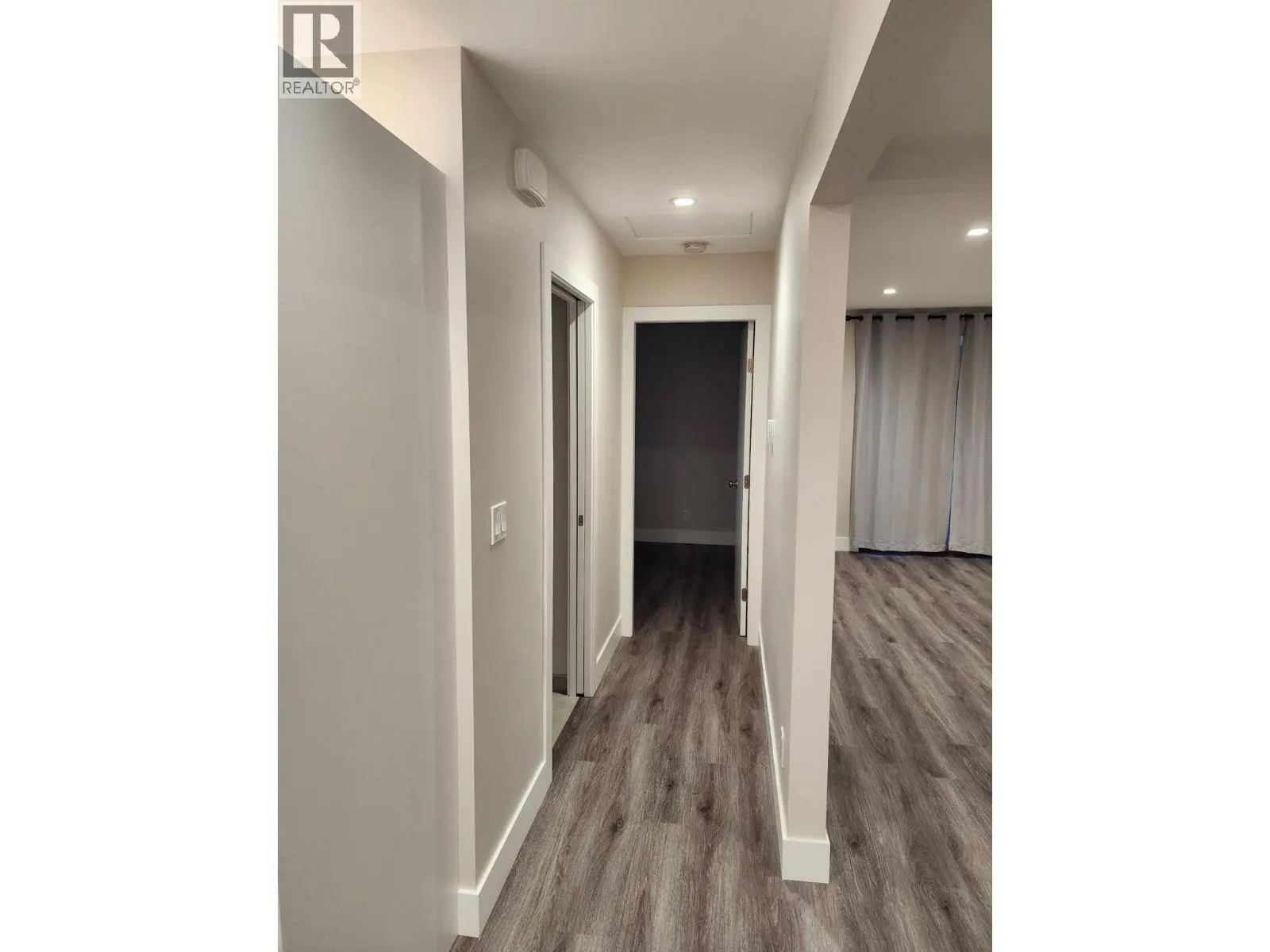 5565 Okanagan Landing Road
