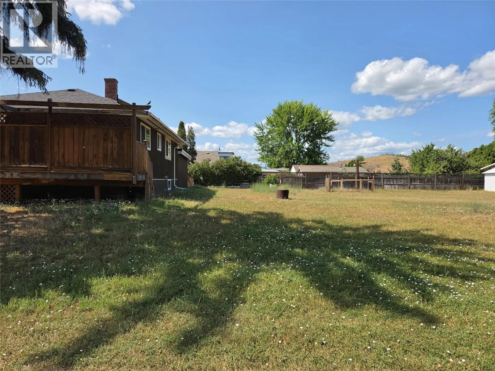 5565 Okanagan Landing Road