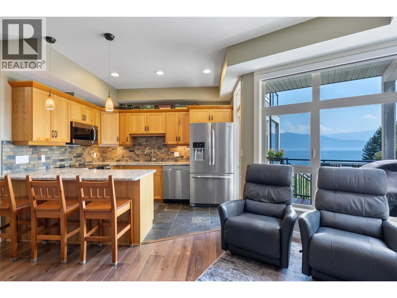 1294 Deodar Road Unit# 11