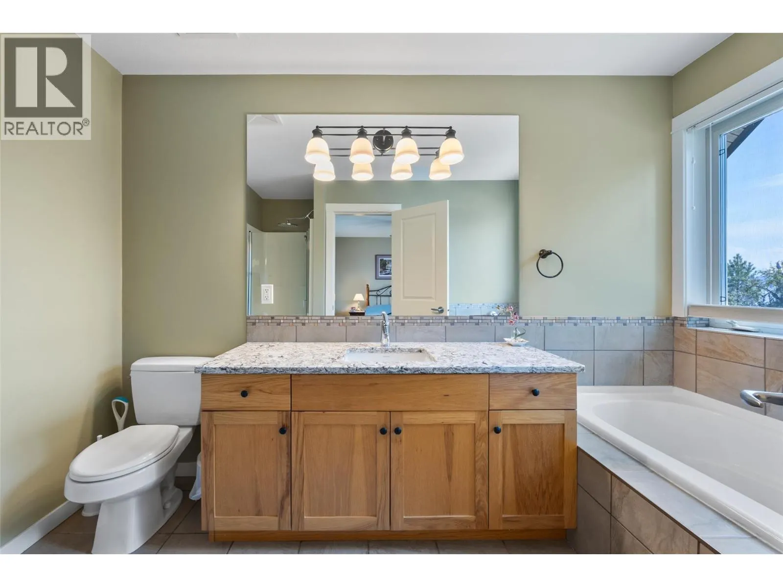 1294 Deodar Road Unit# 11