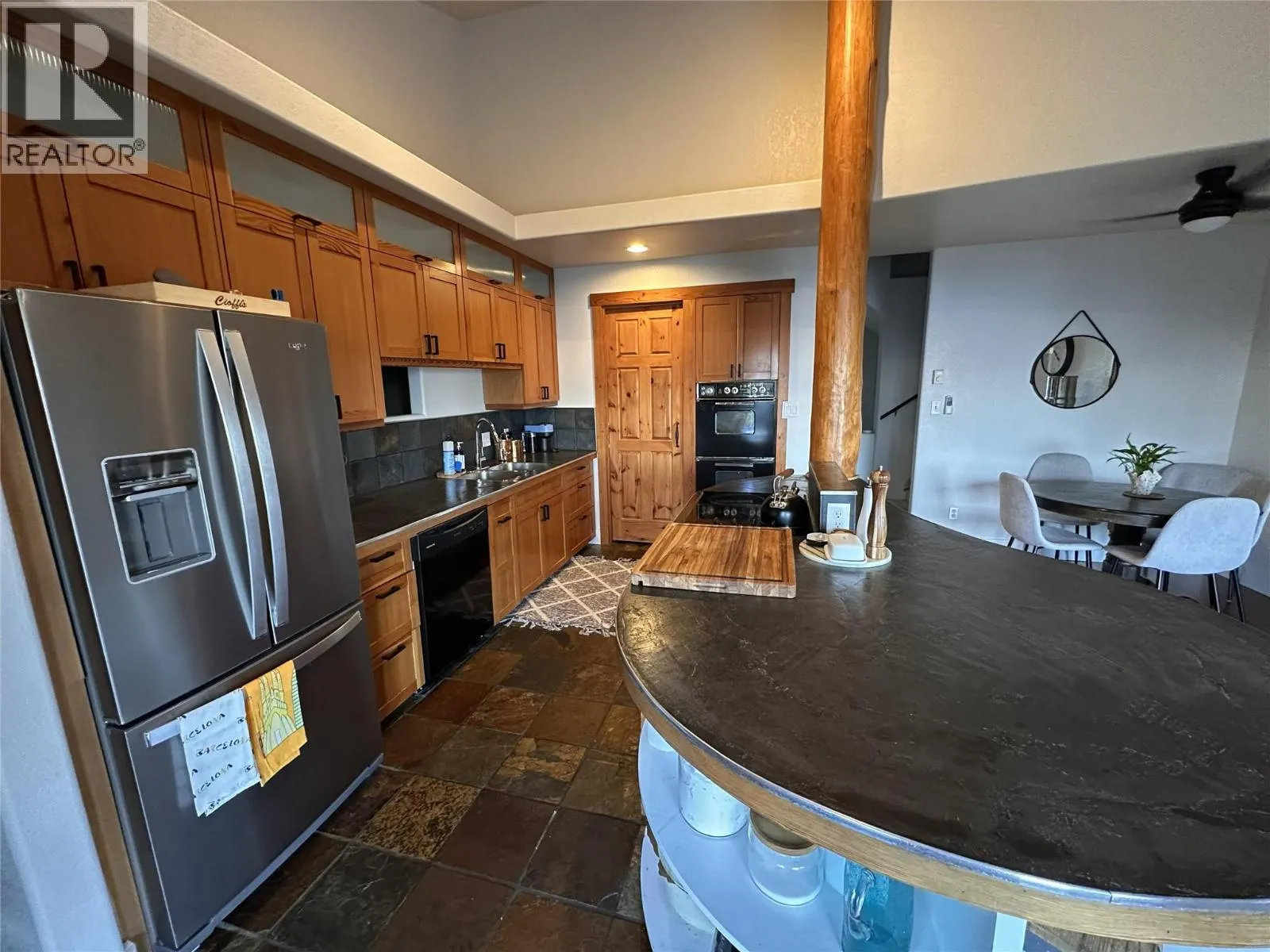 460 Galway Place