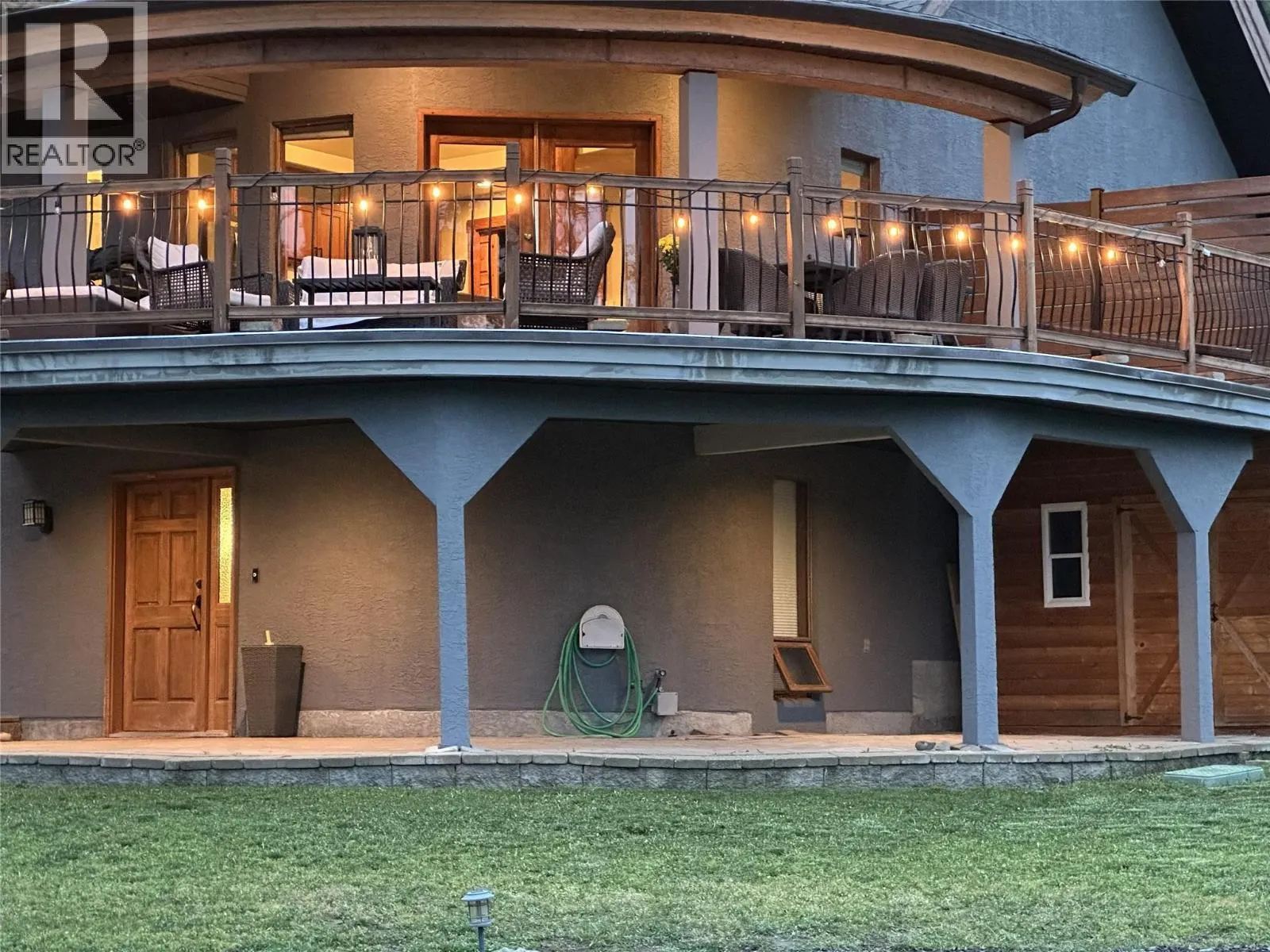 460 Galway Place