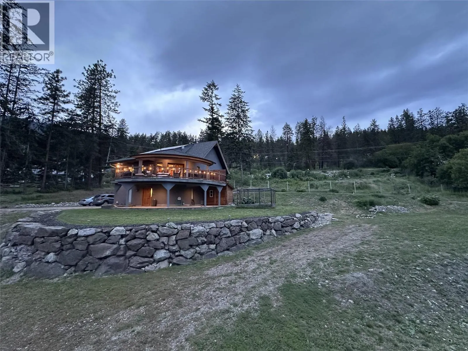 460 Galway Place