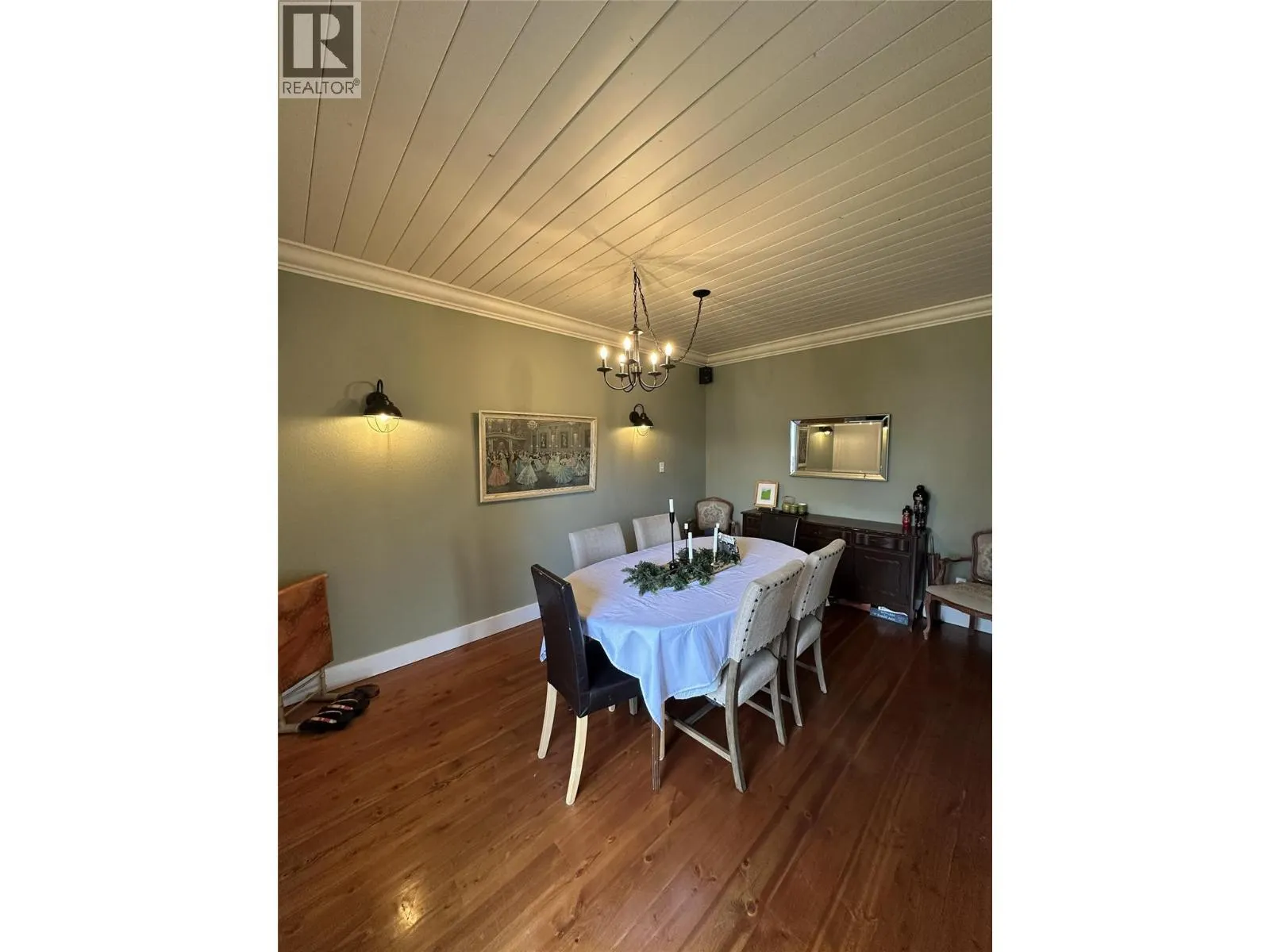 460 Galway Place