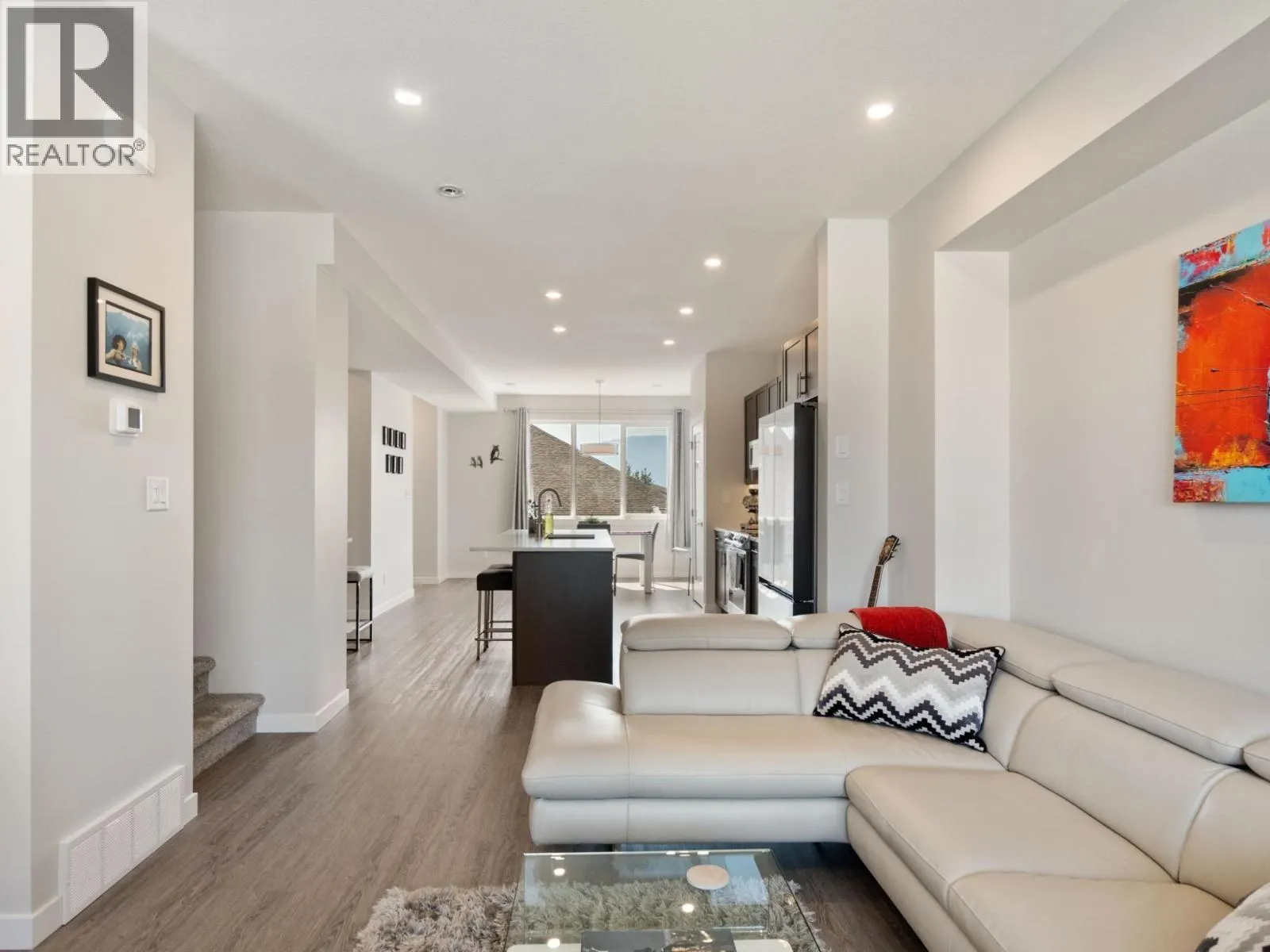 1512 ASPEN Lane